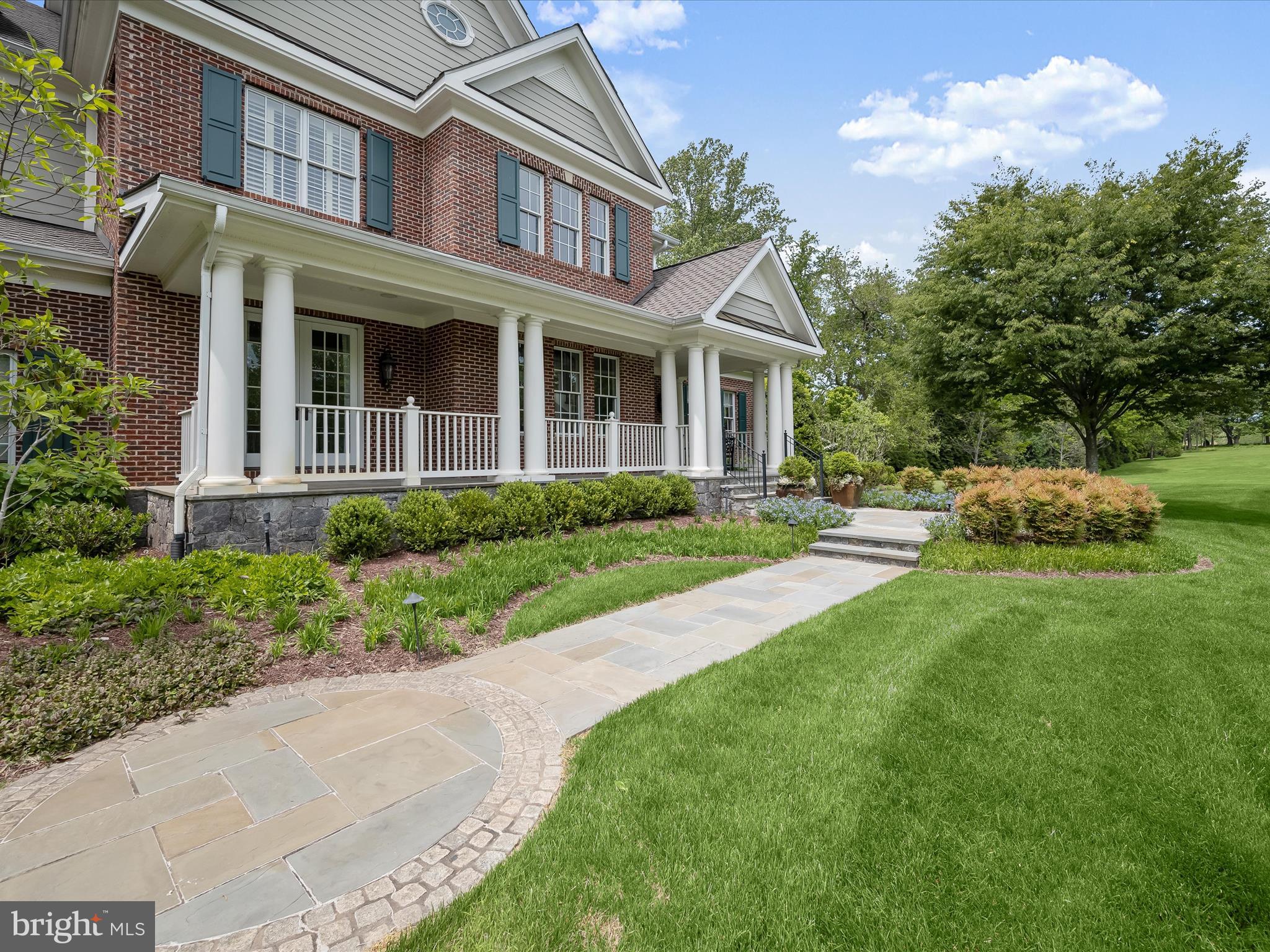 11222 KINSALE COURT