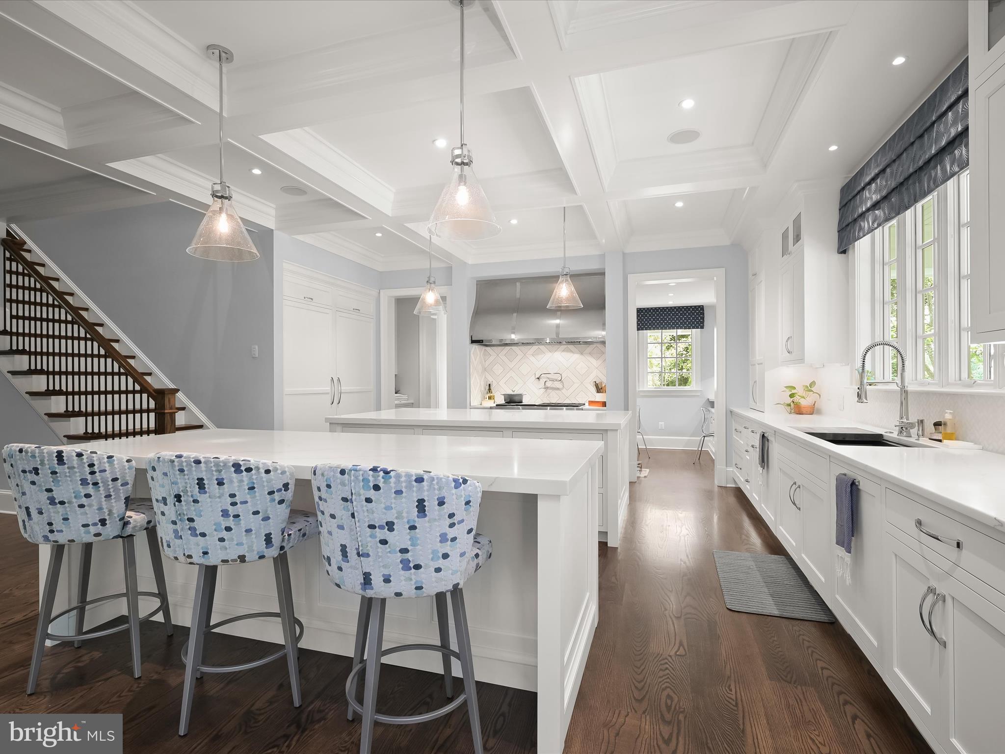 RIVERWOOD - Residential