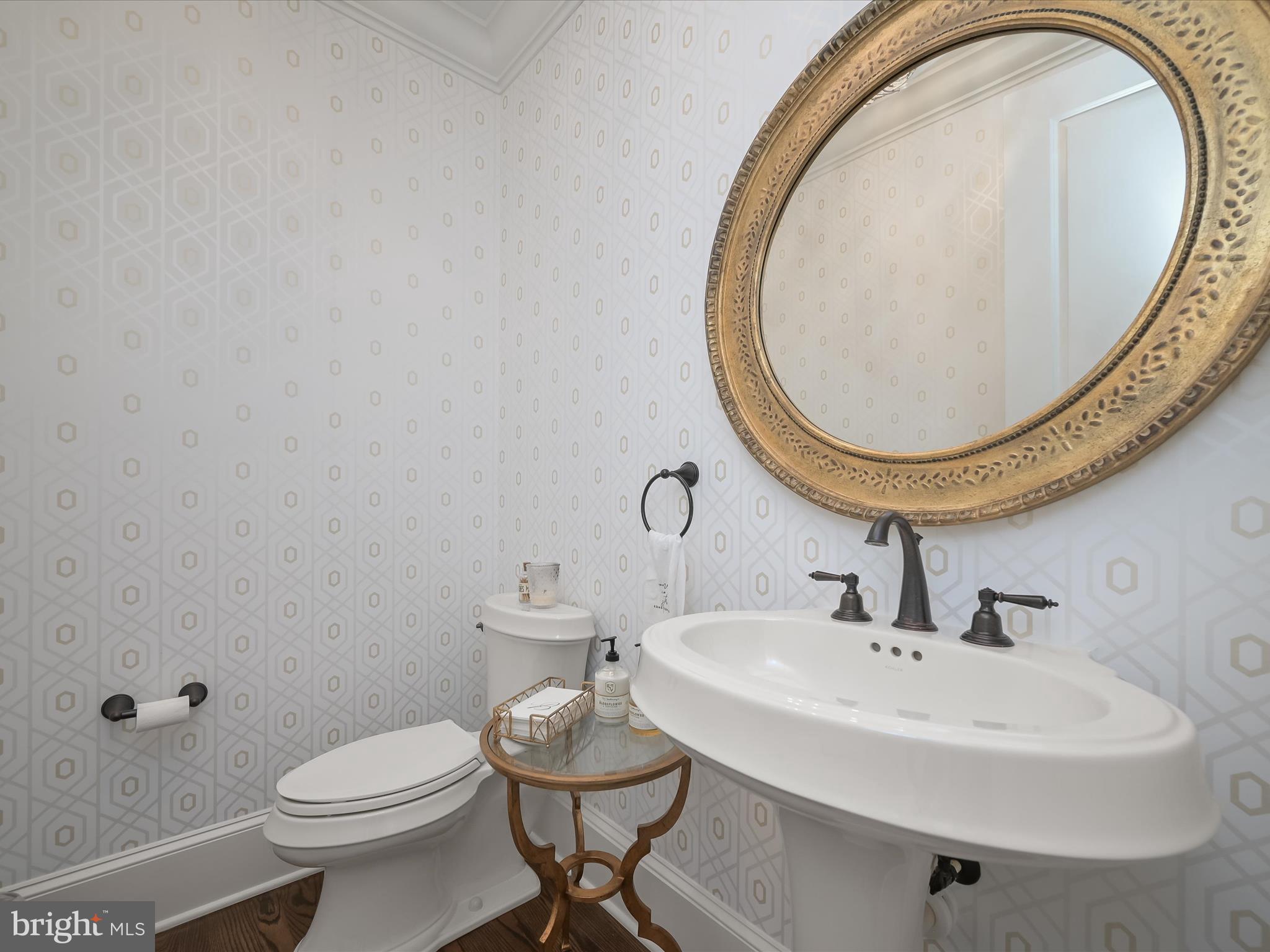 RIVERWOOD - Residential