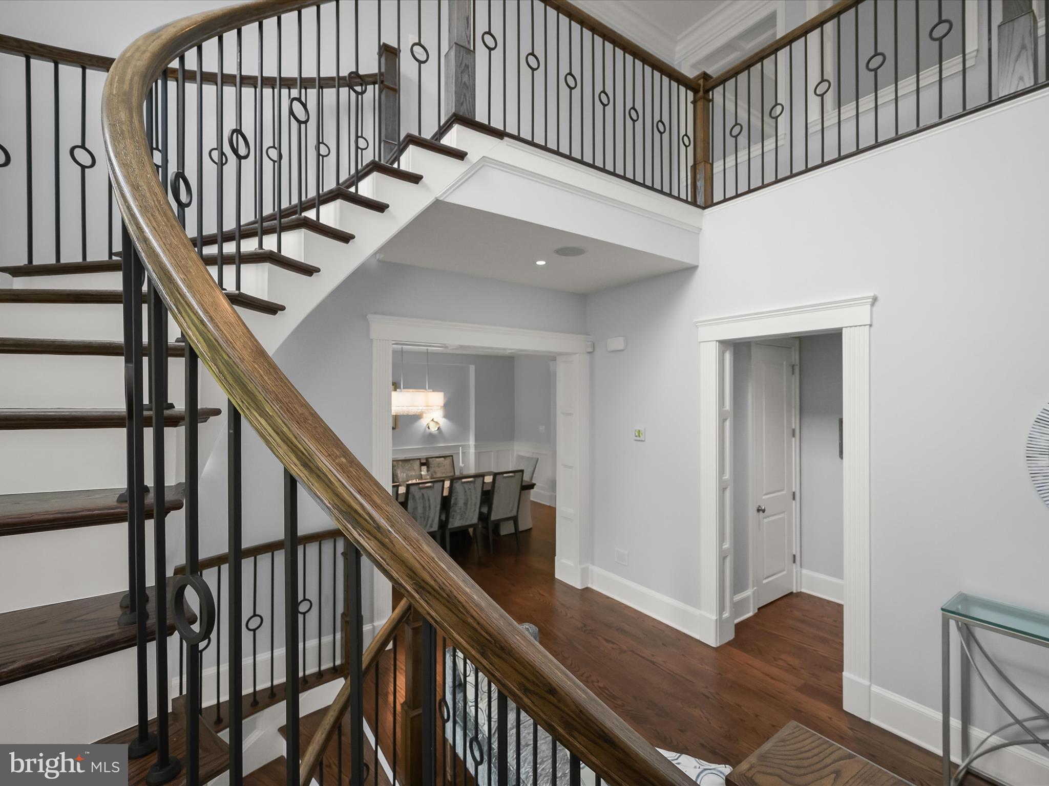 RIVERWOOD - Residential