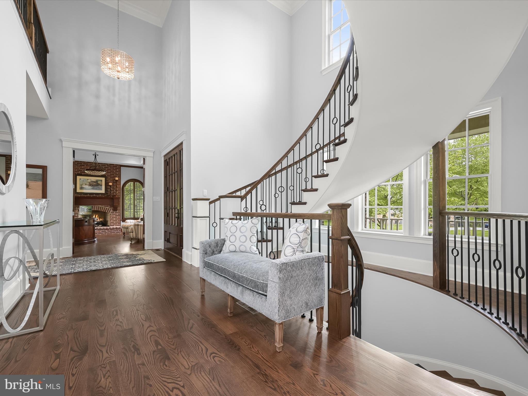 RIVERWOOD - Residential