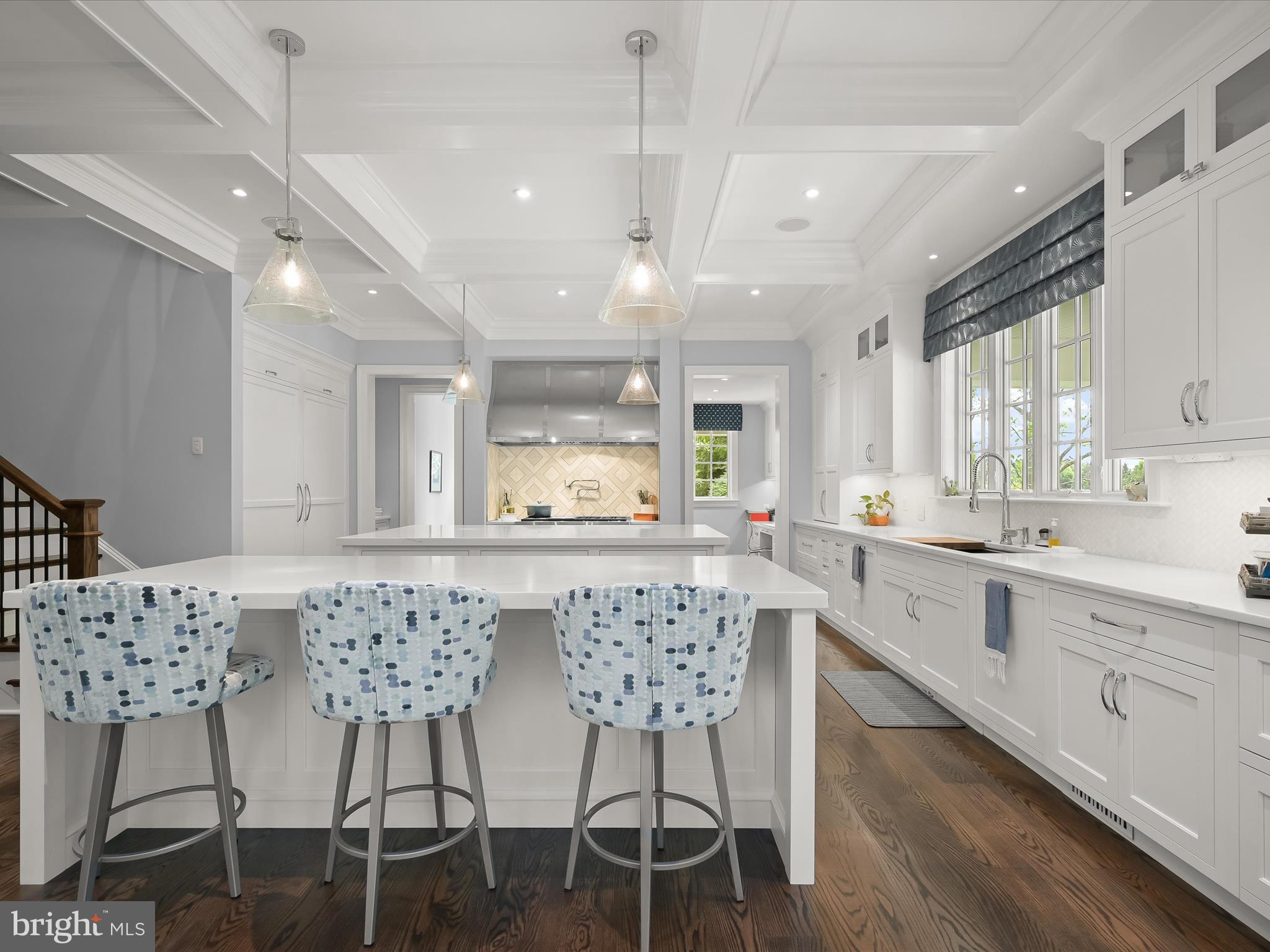 RIVERWOOD - Residential