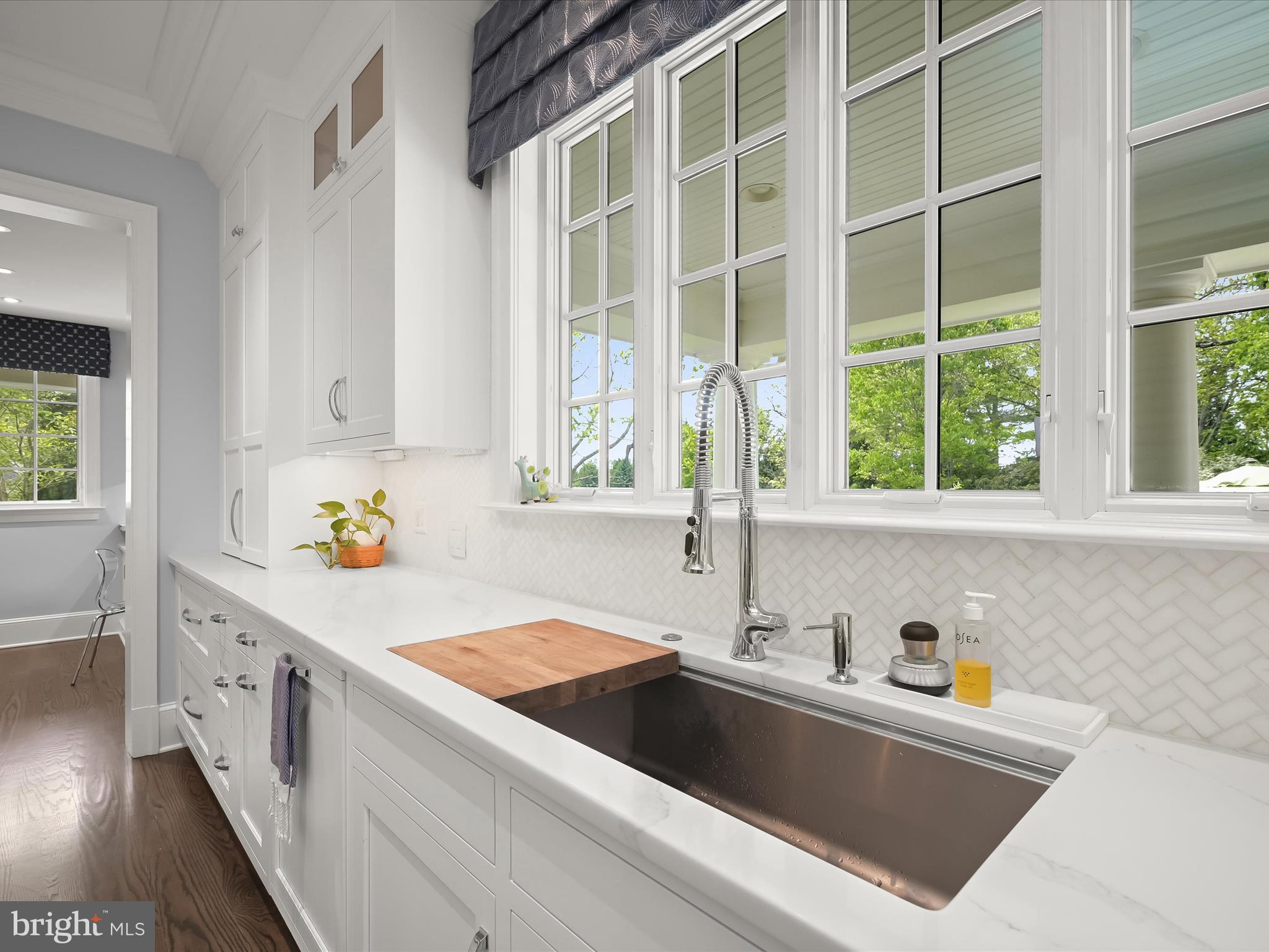 RIVERWOOD - Residential