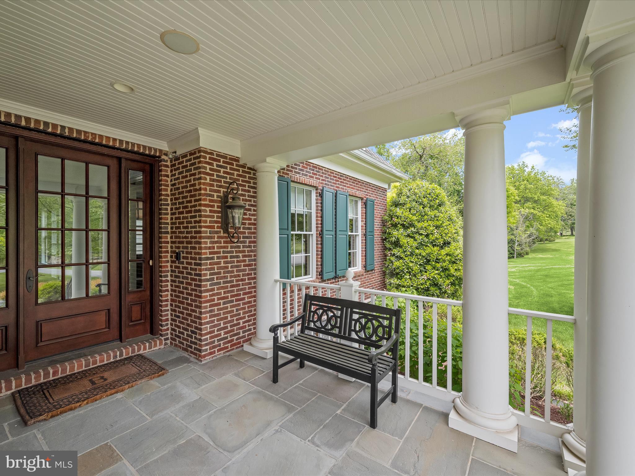 RIVERWOOD - Residential