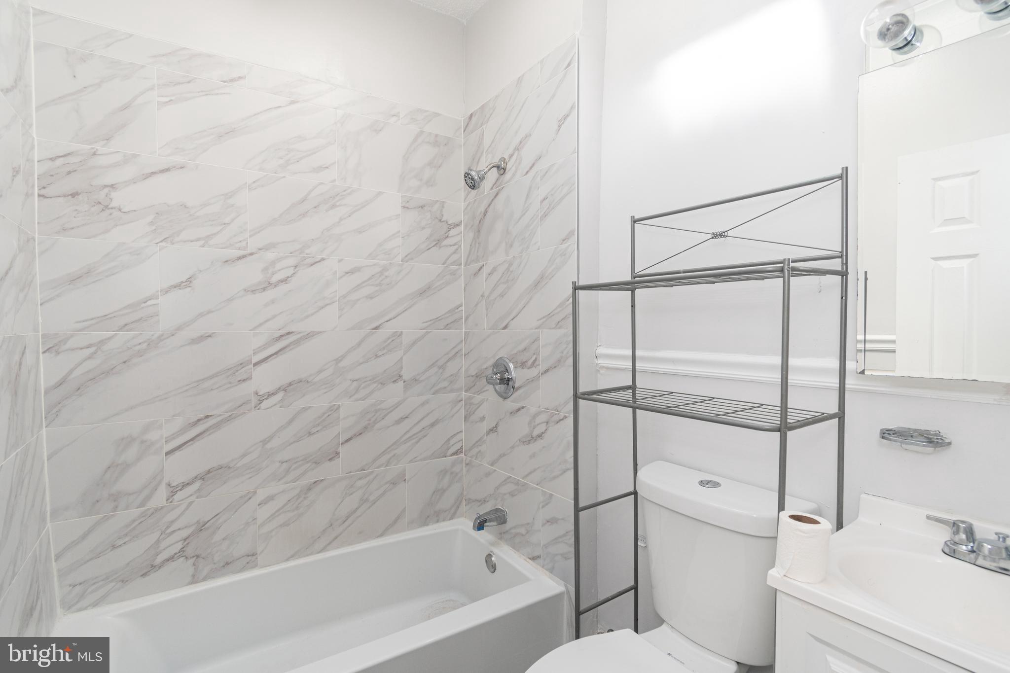 EDMONDSON VIILLAGE - Residential Lease