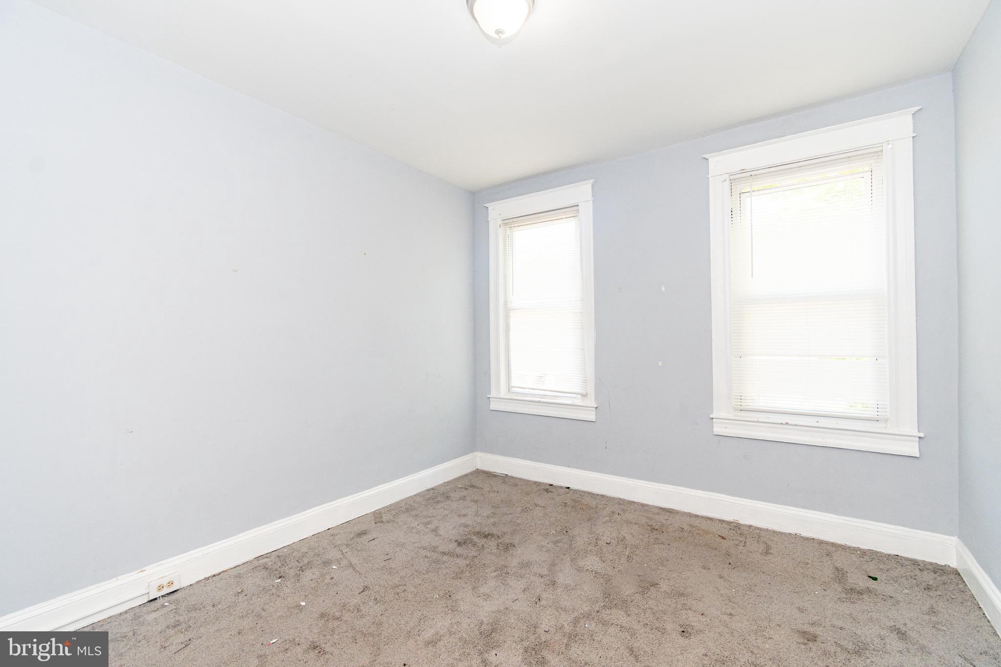 EDMONDSON VIILLAGE - Residential Lease