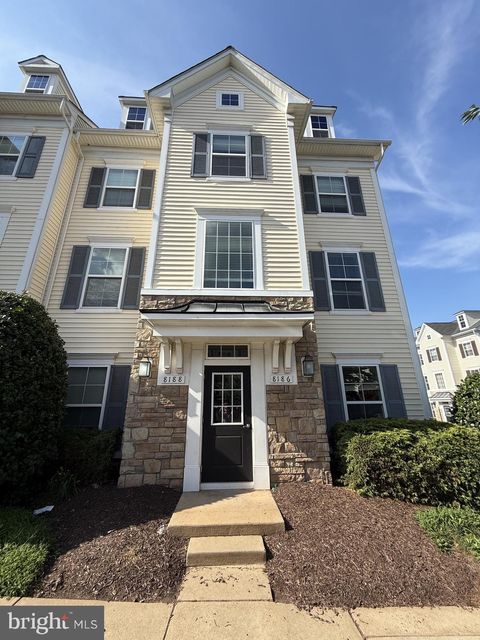 Condo For Sale - 8186 Falls Grove Drive<br/> Prince William County, MANASSAS, VA 20111