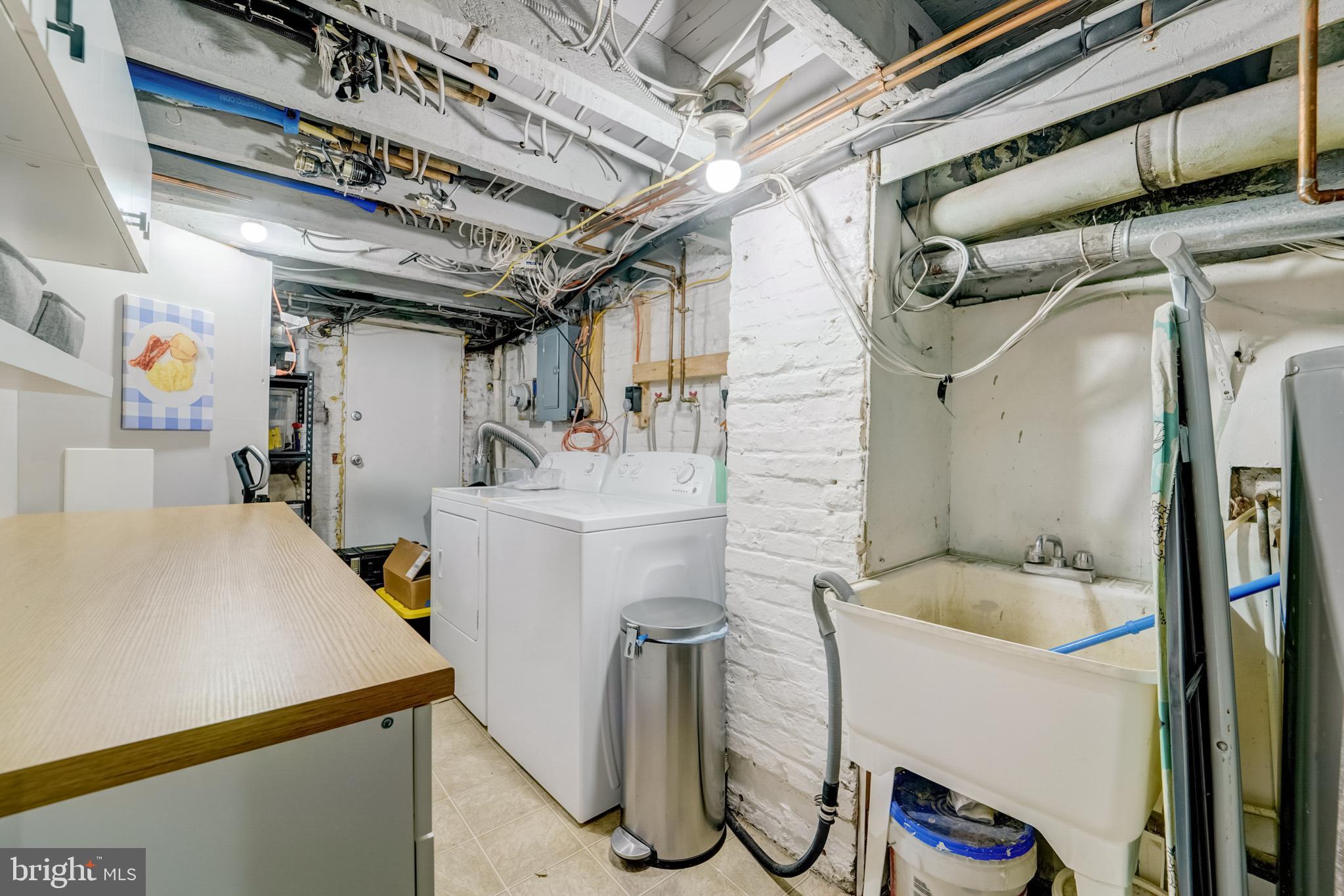 BREWERS HILL - Residential