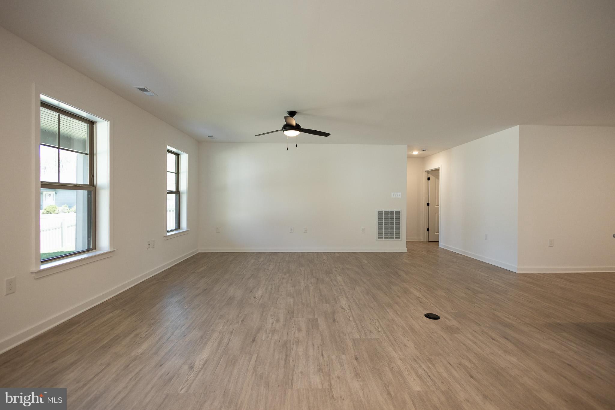 THE VILLAS AT WARM SPRINGS - Residential