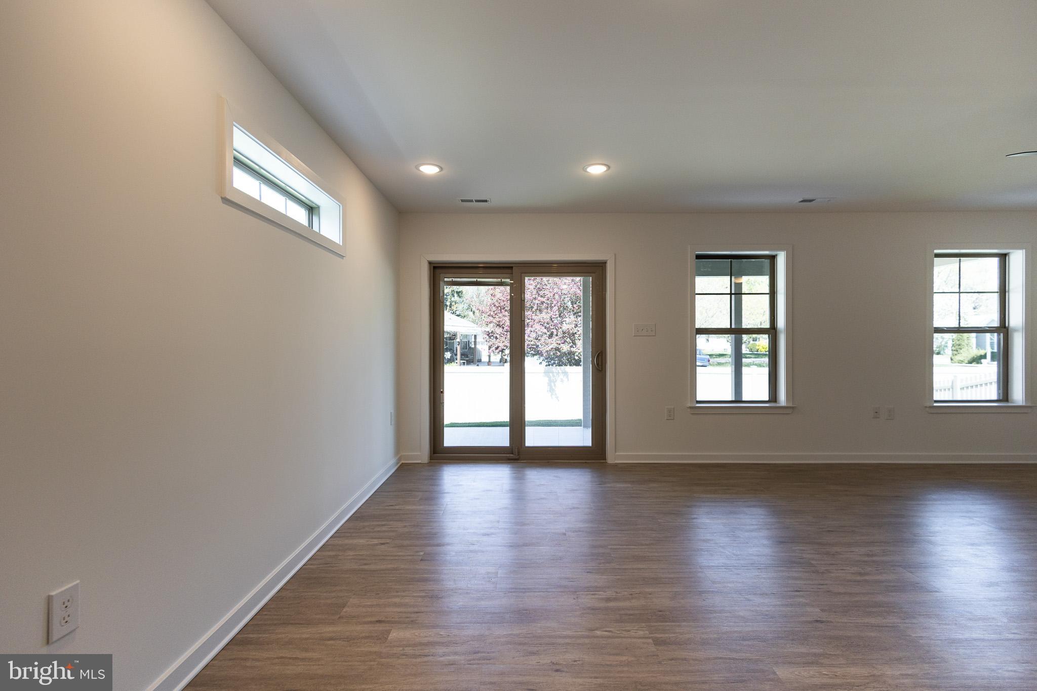 THE VILLAS AT WARM SPRINGS - Residential