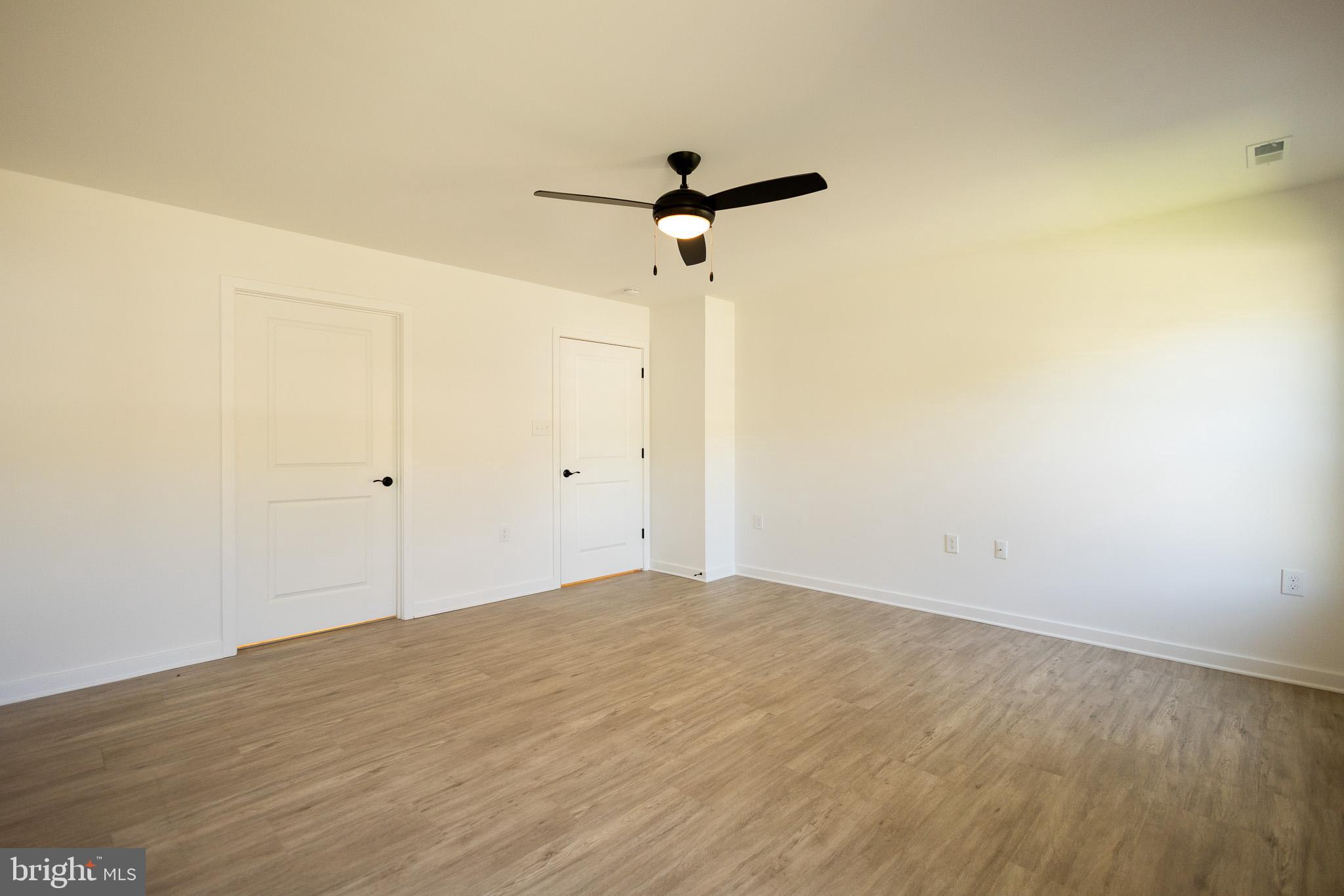 THE VILLAS AT WARM SPRINGS - Residential