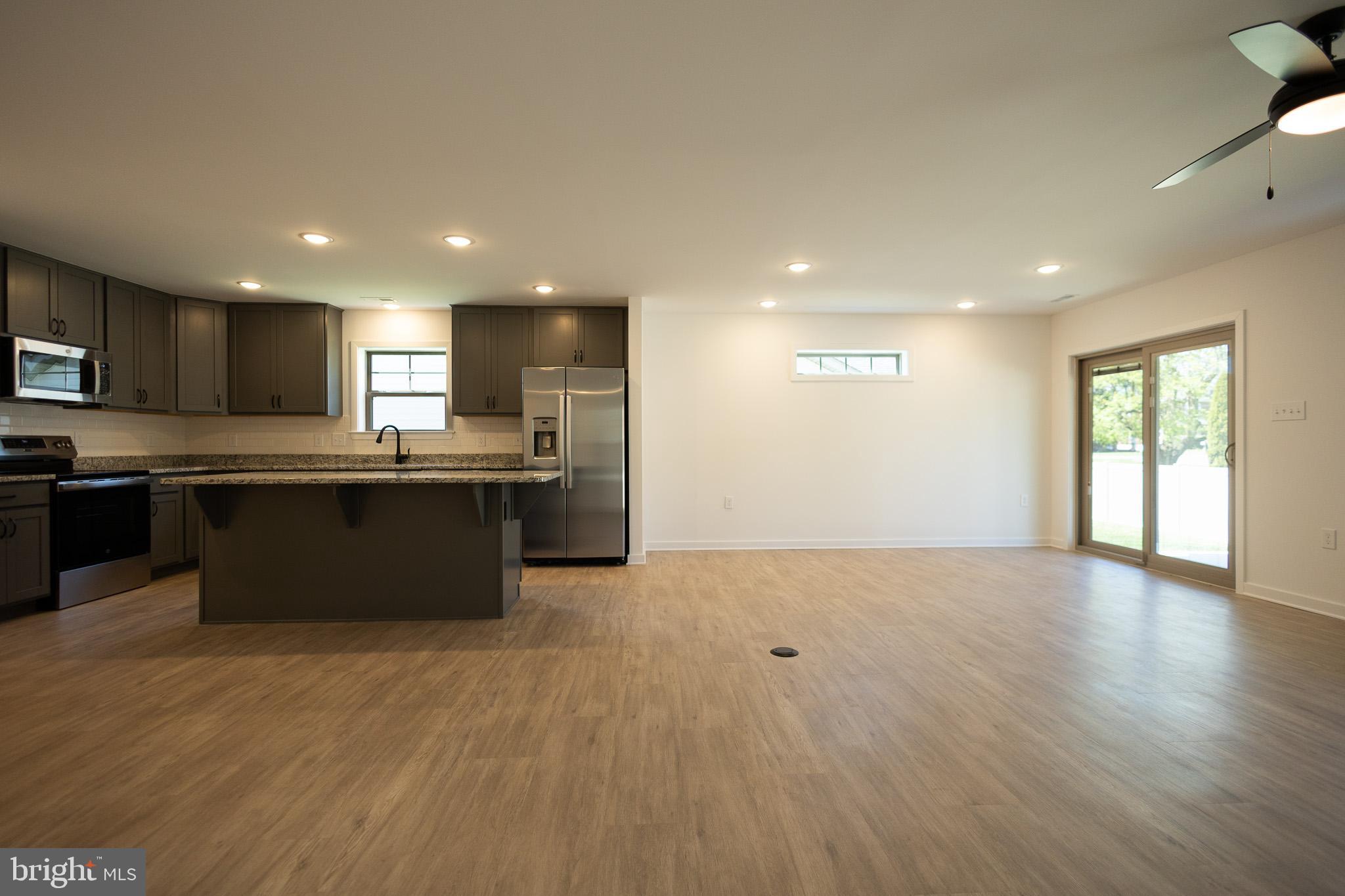 THE VILLAS AT WARM SPRINGS - Residential