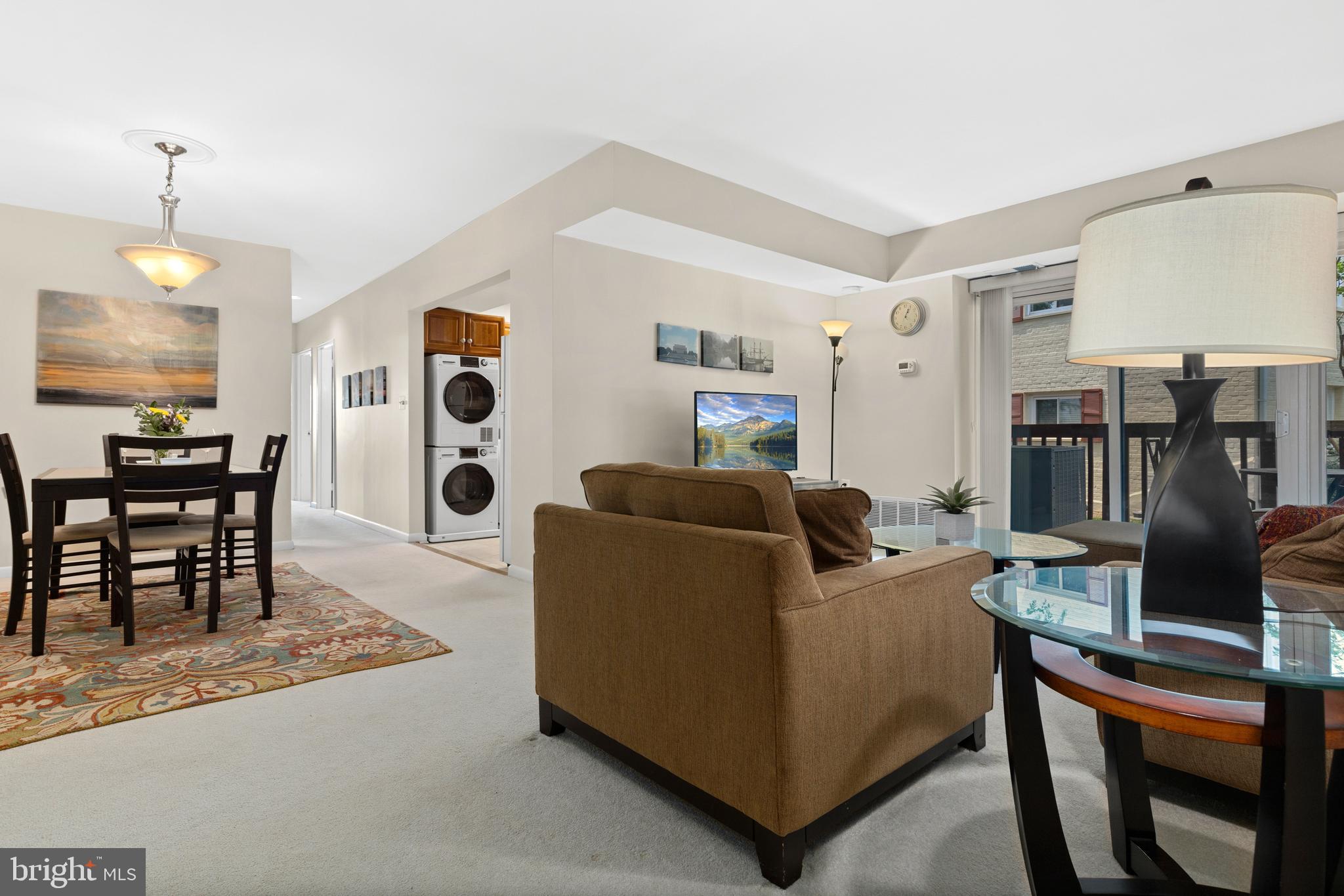 SEMINARY WALK - Residential