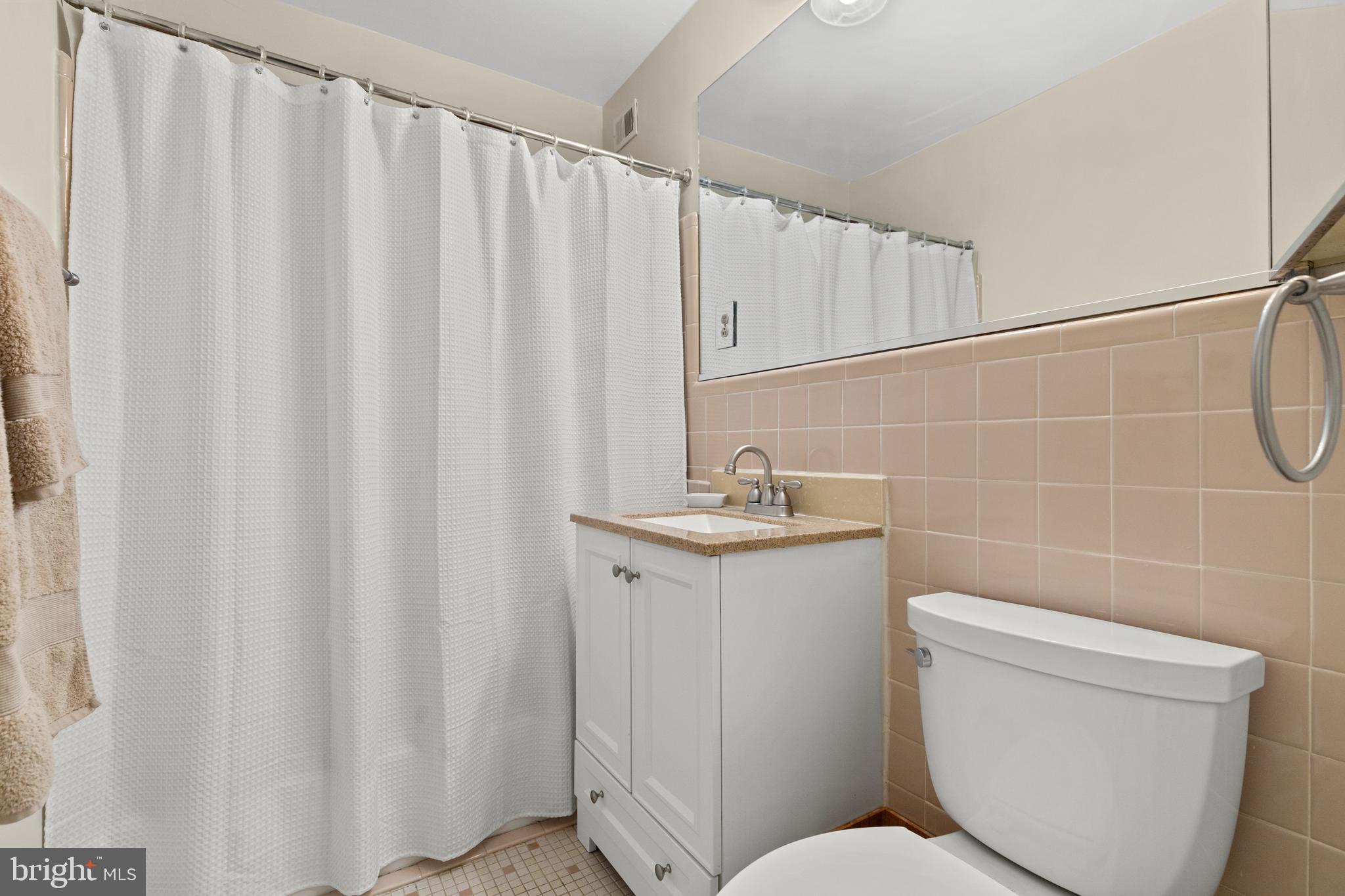 SEMINARY WALK - Residential