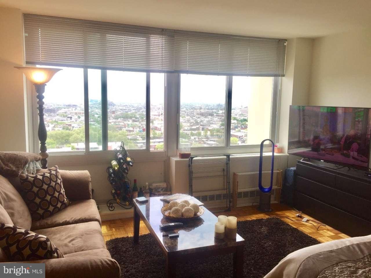 WASHINGTON SQ - Residential Lease