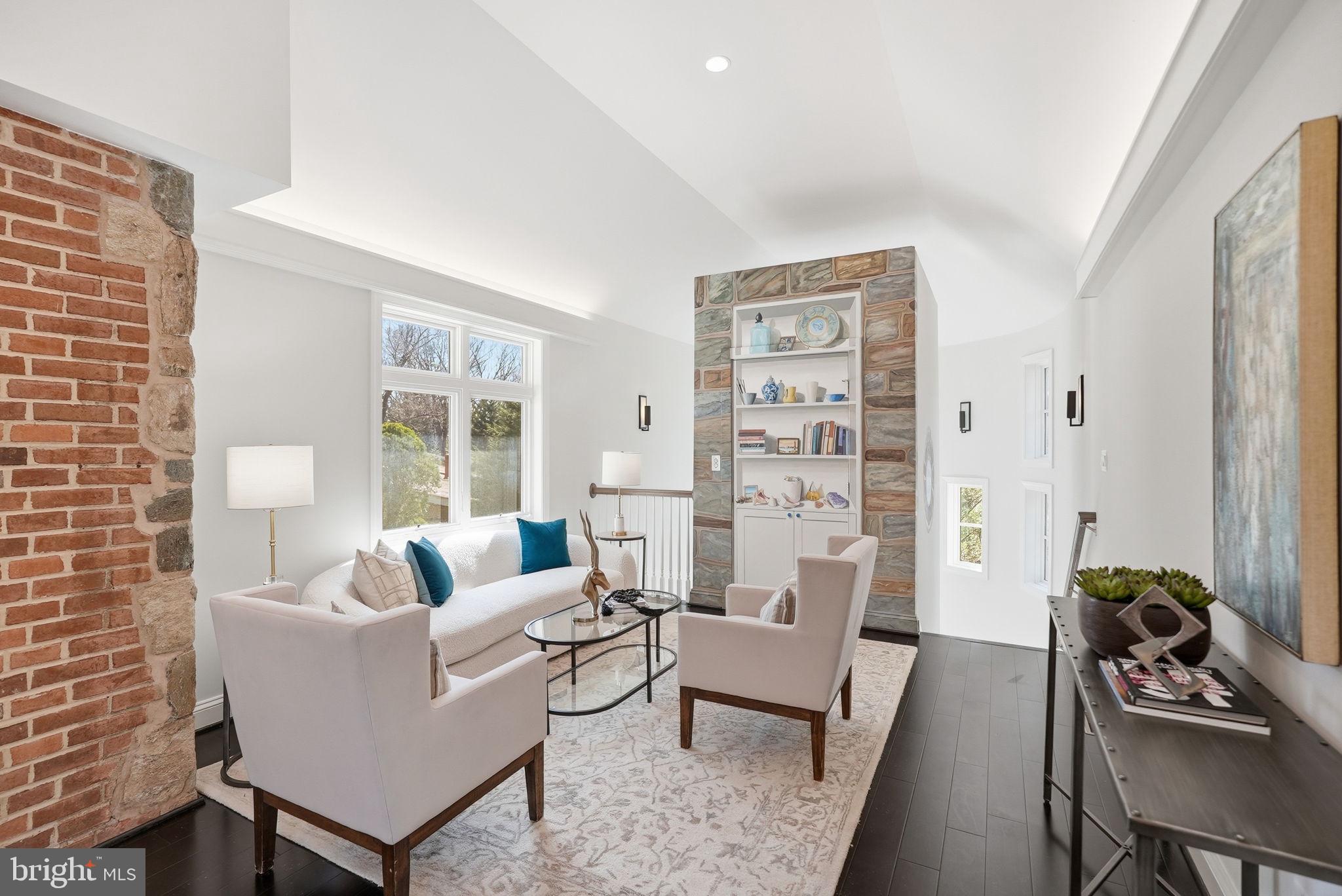 BURNING TREE ESTATES - Residential