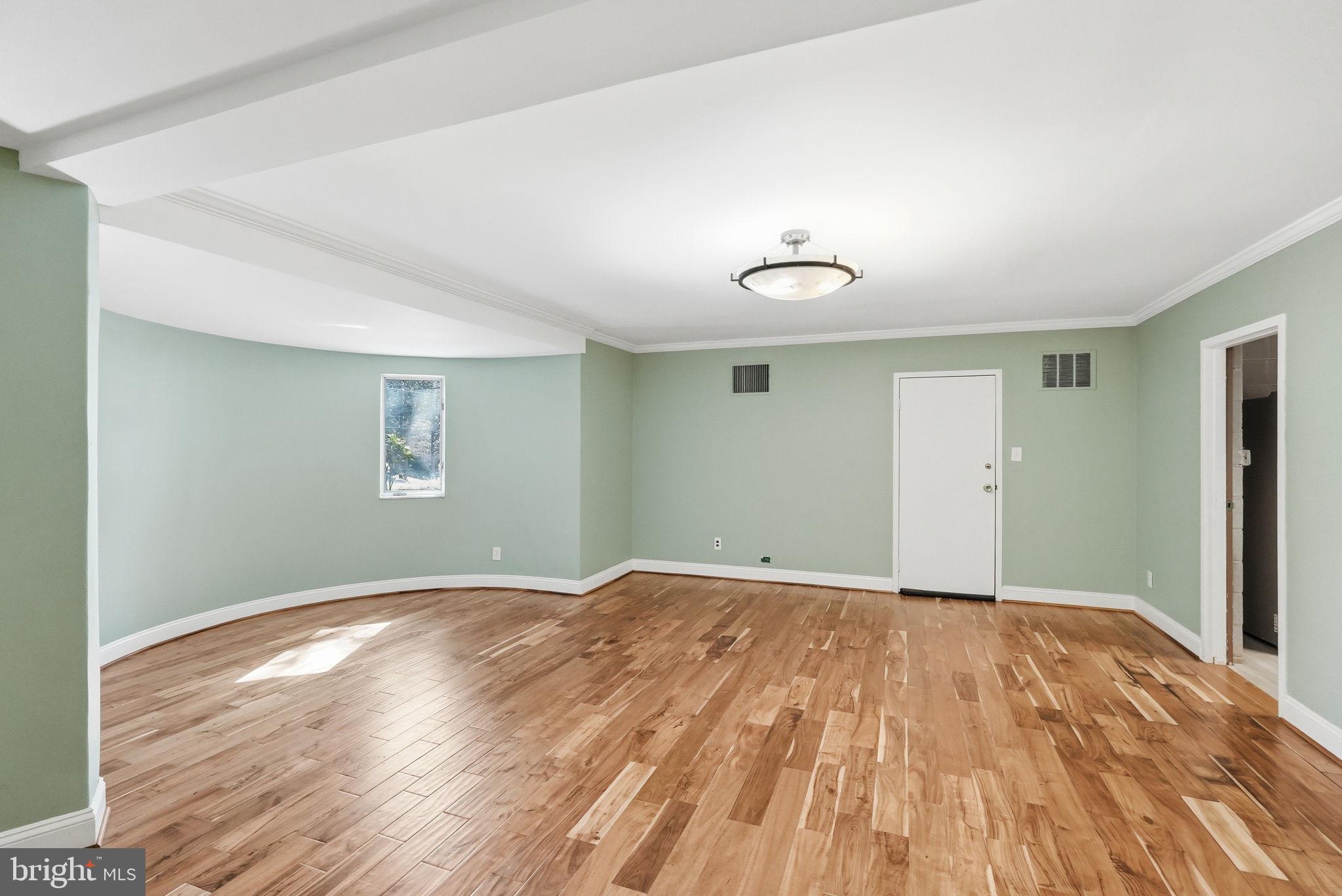 BURNING TREE ESTATES - Residential