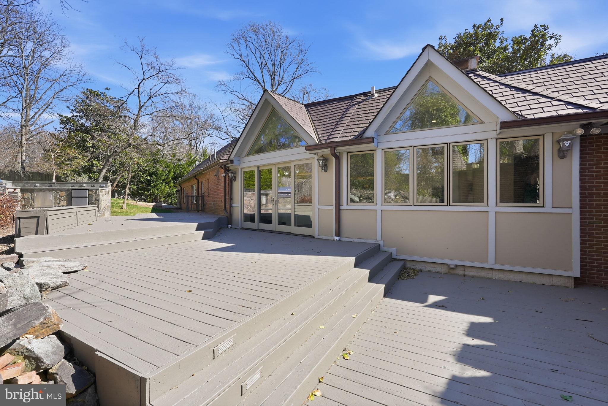 BURNING TREE ESTATES - Residential