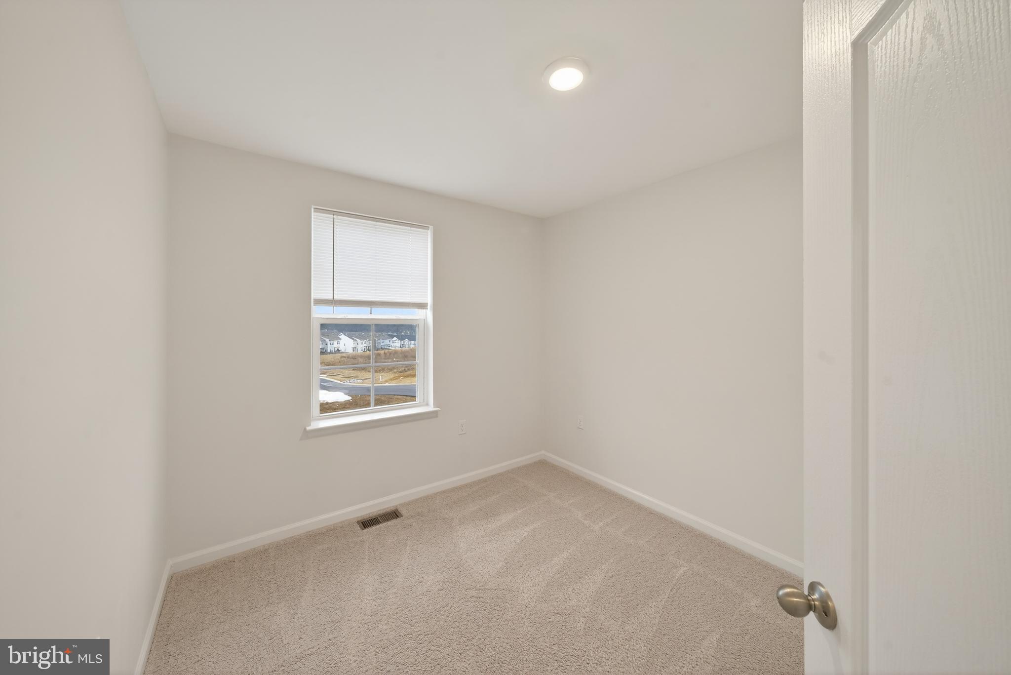 ARCHERS ROCK - Residential Lease