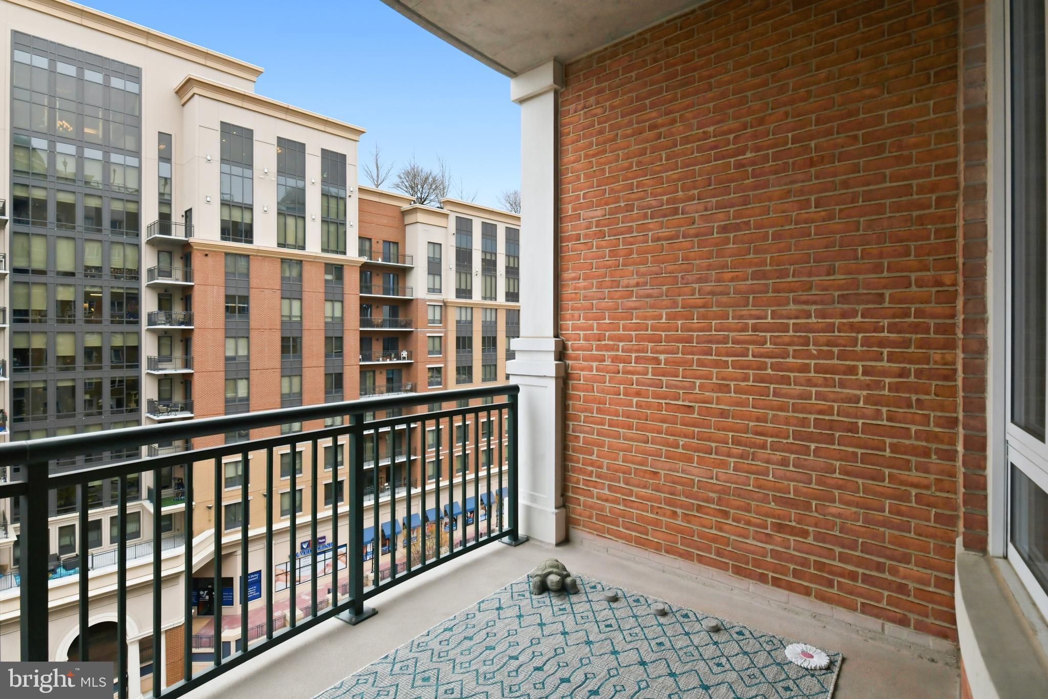 GRANDVIEW AT ANNAPOLIS TOWNE CENTRE - Residential