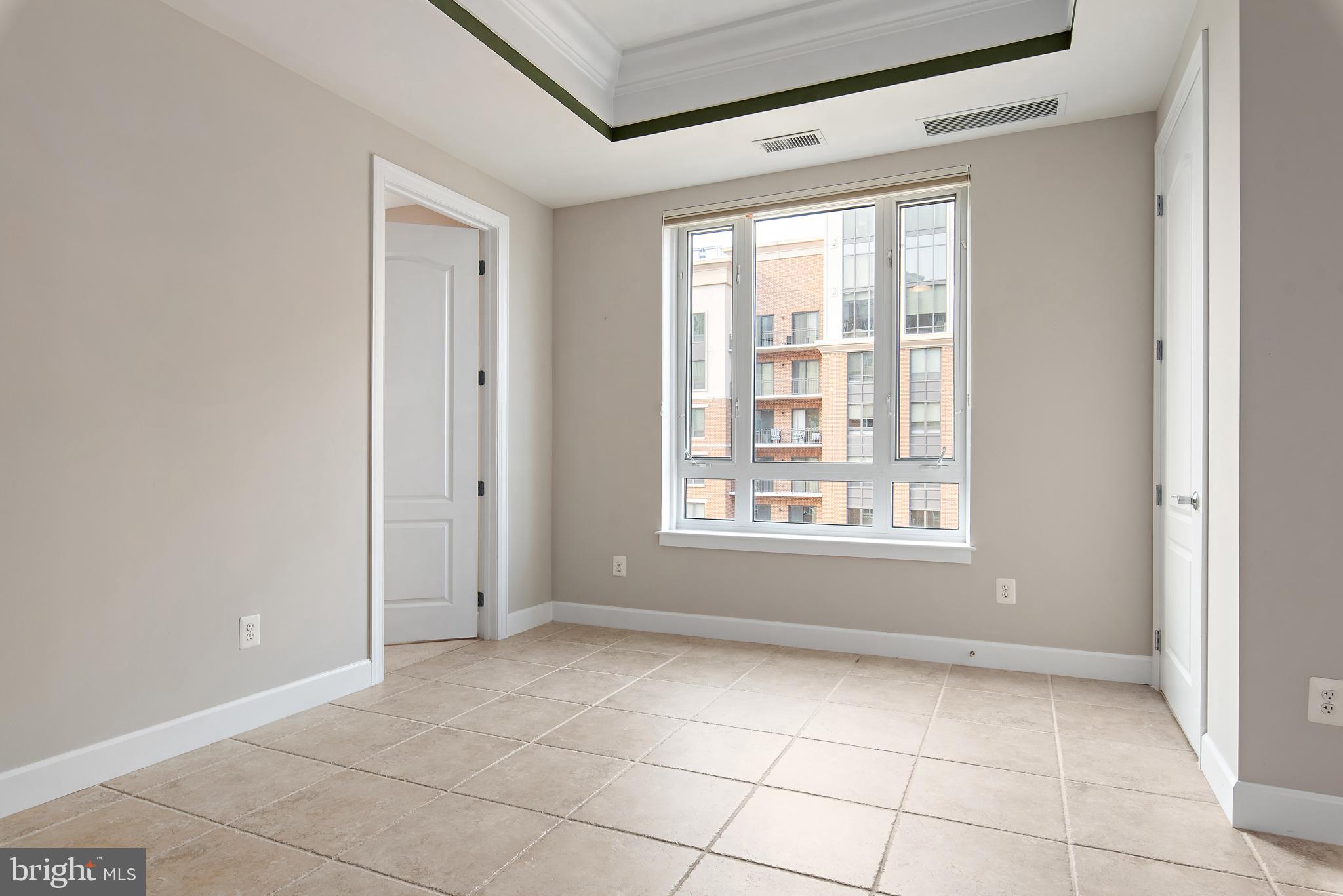 GRANDVIEW AT ANNAPOLIS TOWNE CENTRE - Residential
