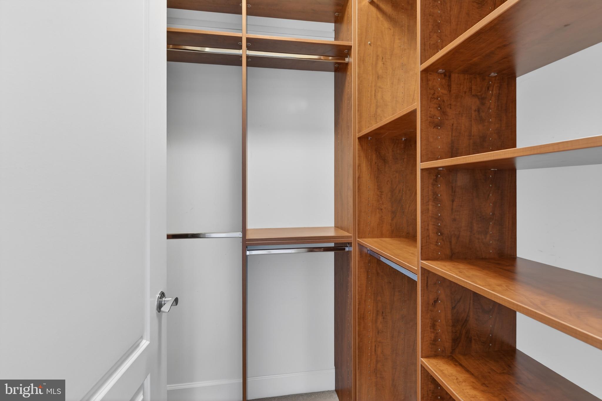 GRANDVIEW AT ANNAPOLIS TOWNE CENTRE - Residential