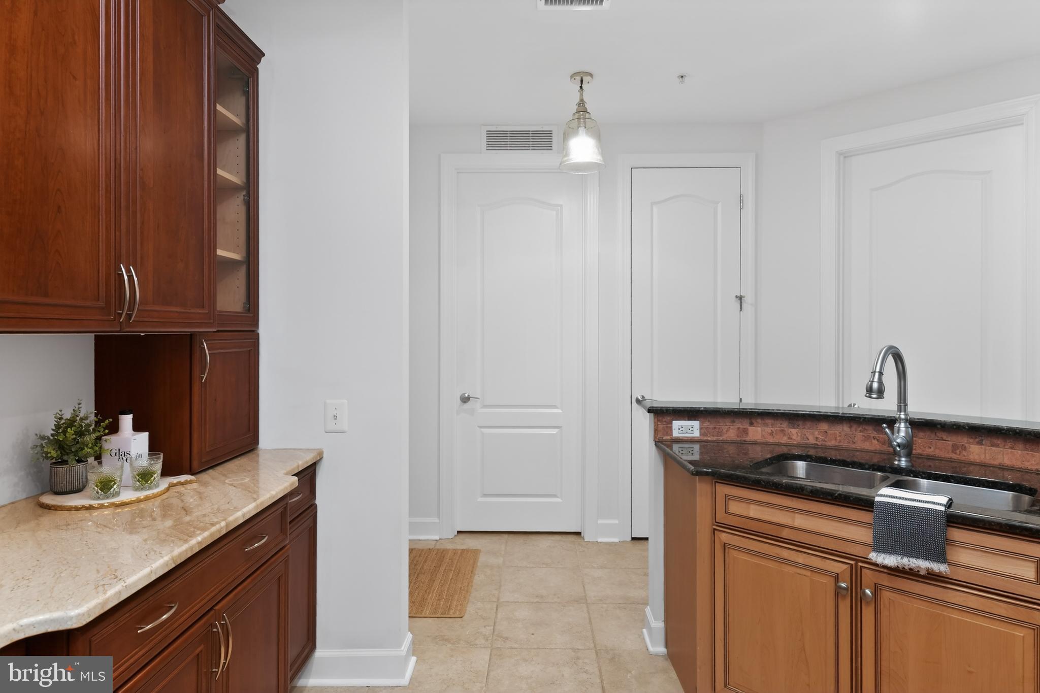 GRANDVIEW AT ANNAPOLIS TOWNE CENTRE - Residential