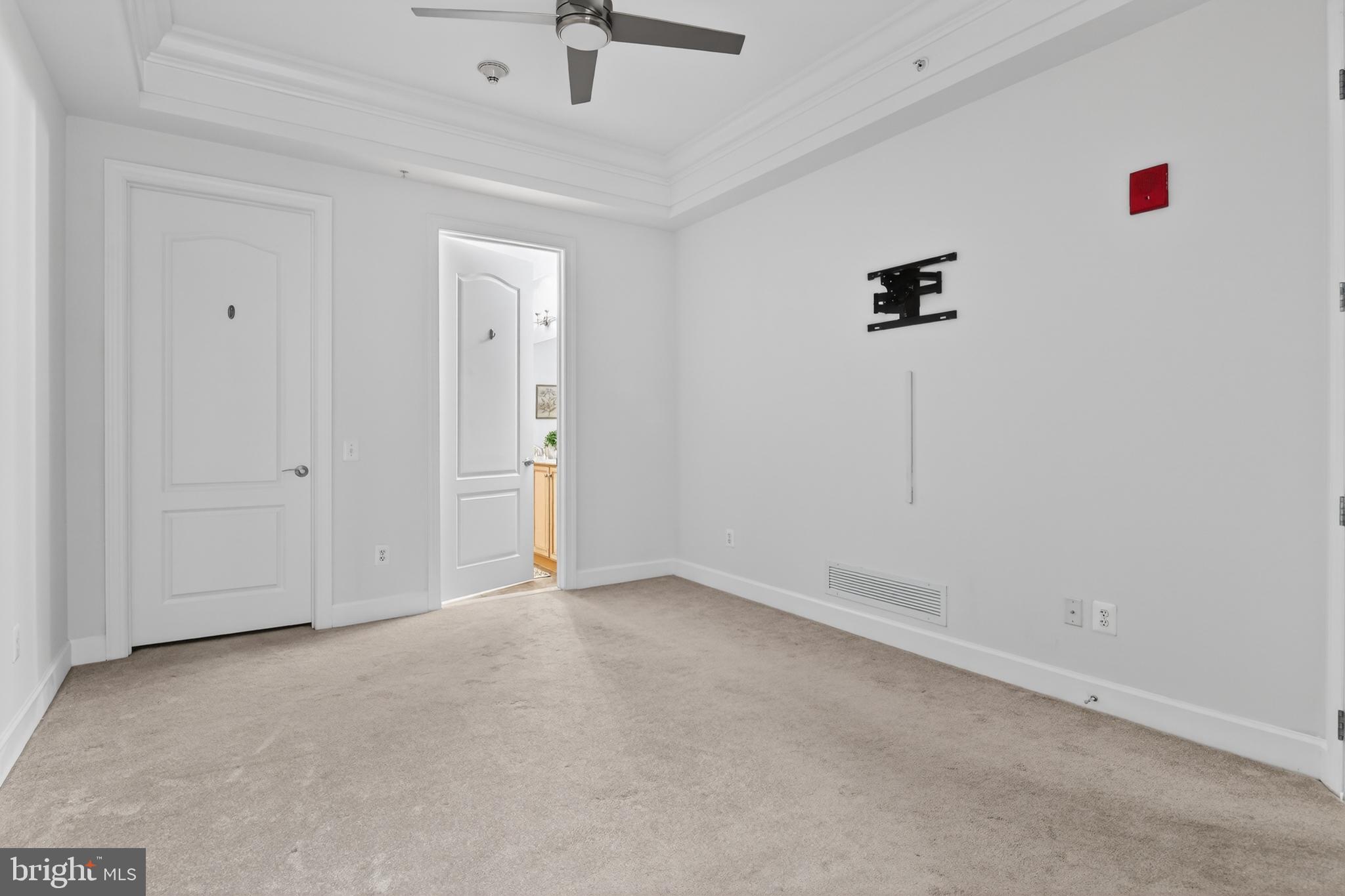 GRANDVIEW AT ANNAPOLIS TOWNE CENTRE - Residential