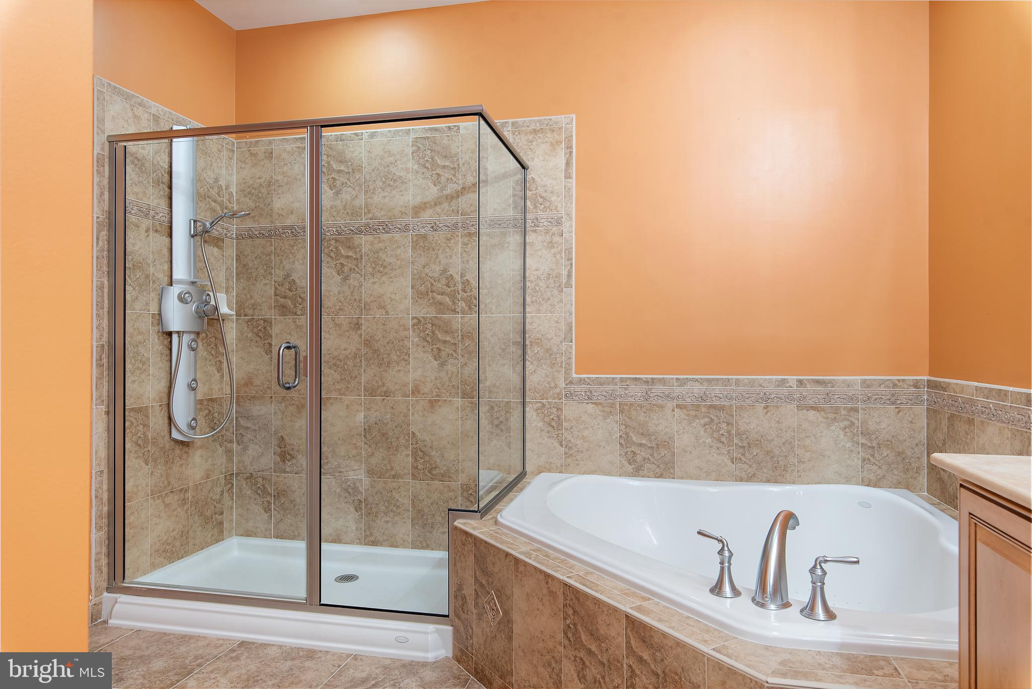 GRANDVIEW AT ANNAPOLIS TOWNE CENTRE - Residential