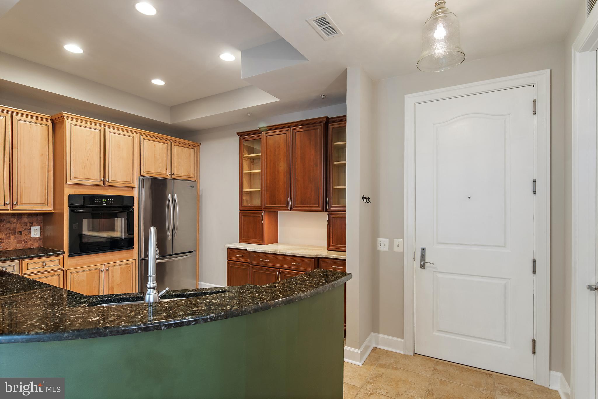 GRANDVIEW AT ANNAPOLIS TOWNE CENTRE - Residential