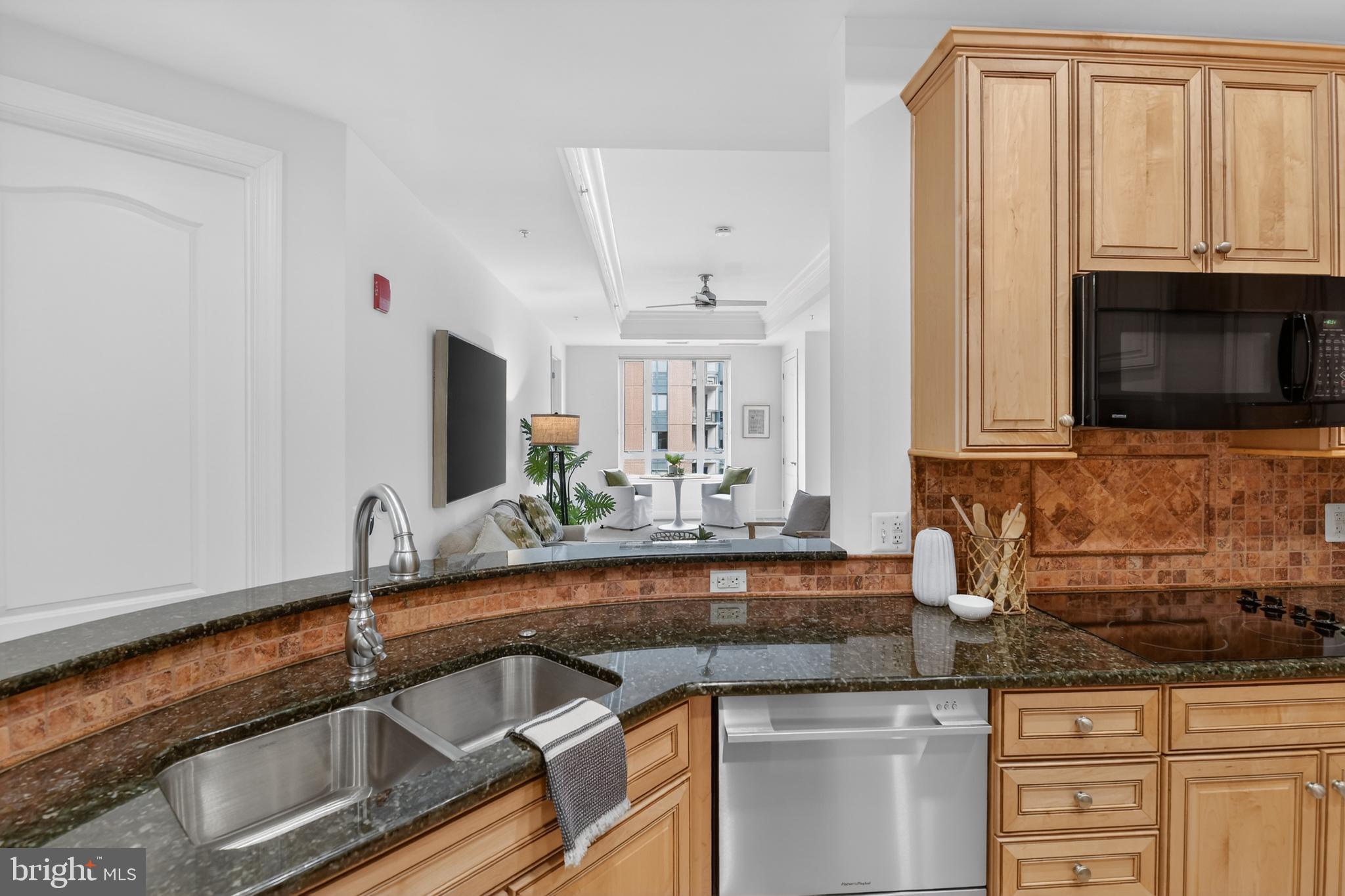 GRANDVIEW AT ANNAPOLIS TOWNE CENTRE - Residential