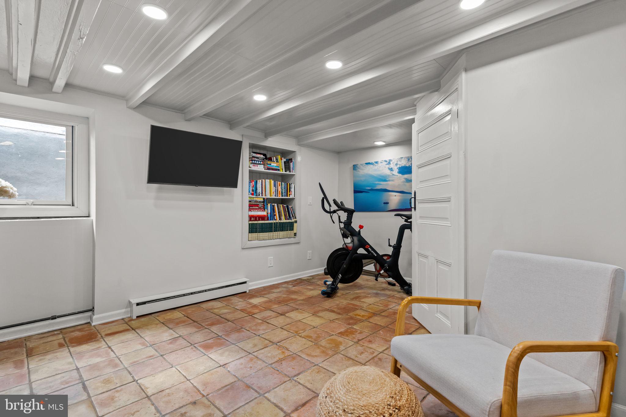 BUCKINGHAM - Residential