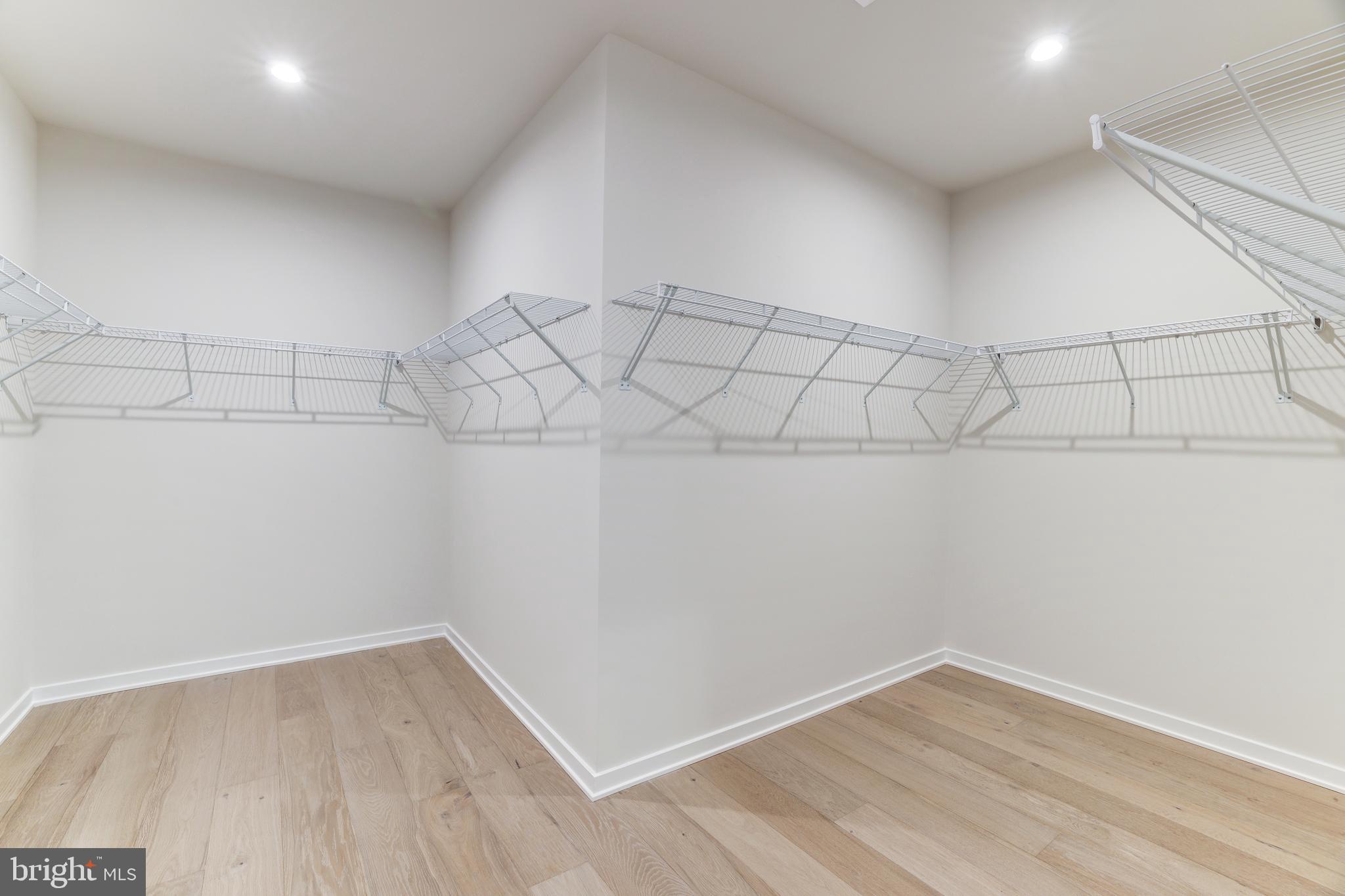 REGENCY AT BELMONT - Residential Lease