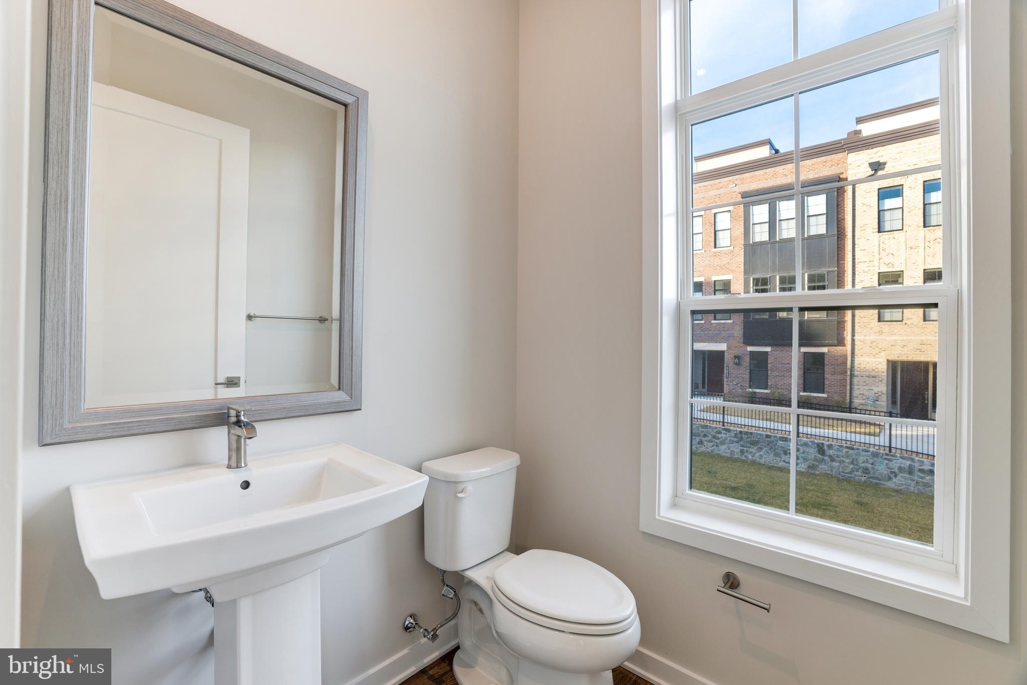 REGENCY AT BELMONT - Residential Lease