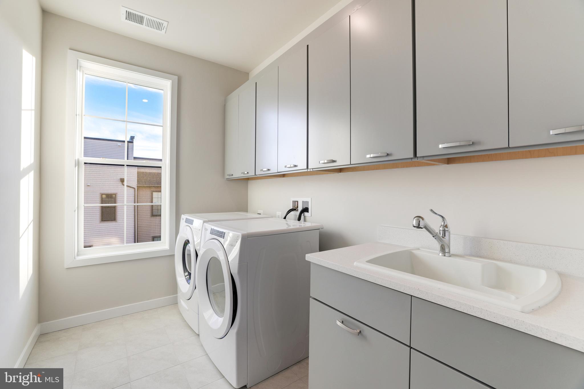 REGENCY AT BELMONT - Residential Lease