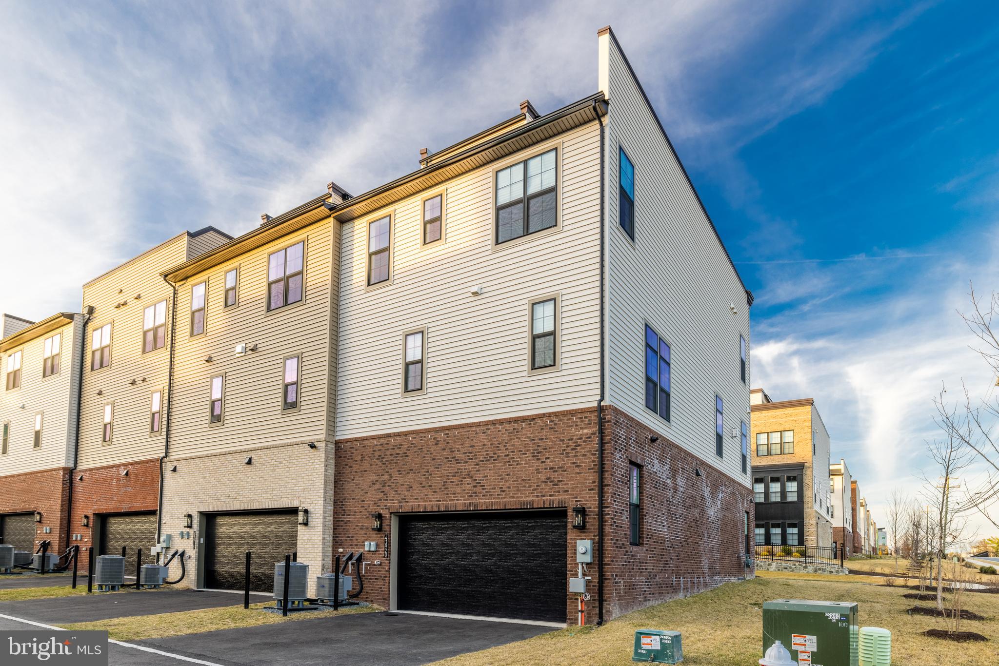 REGENCY AT BELMONT - Residential Lease