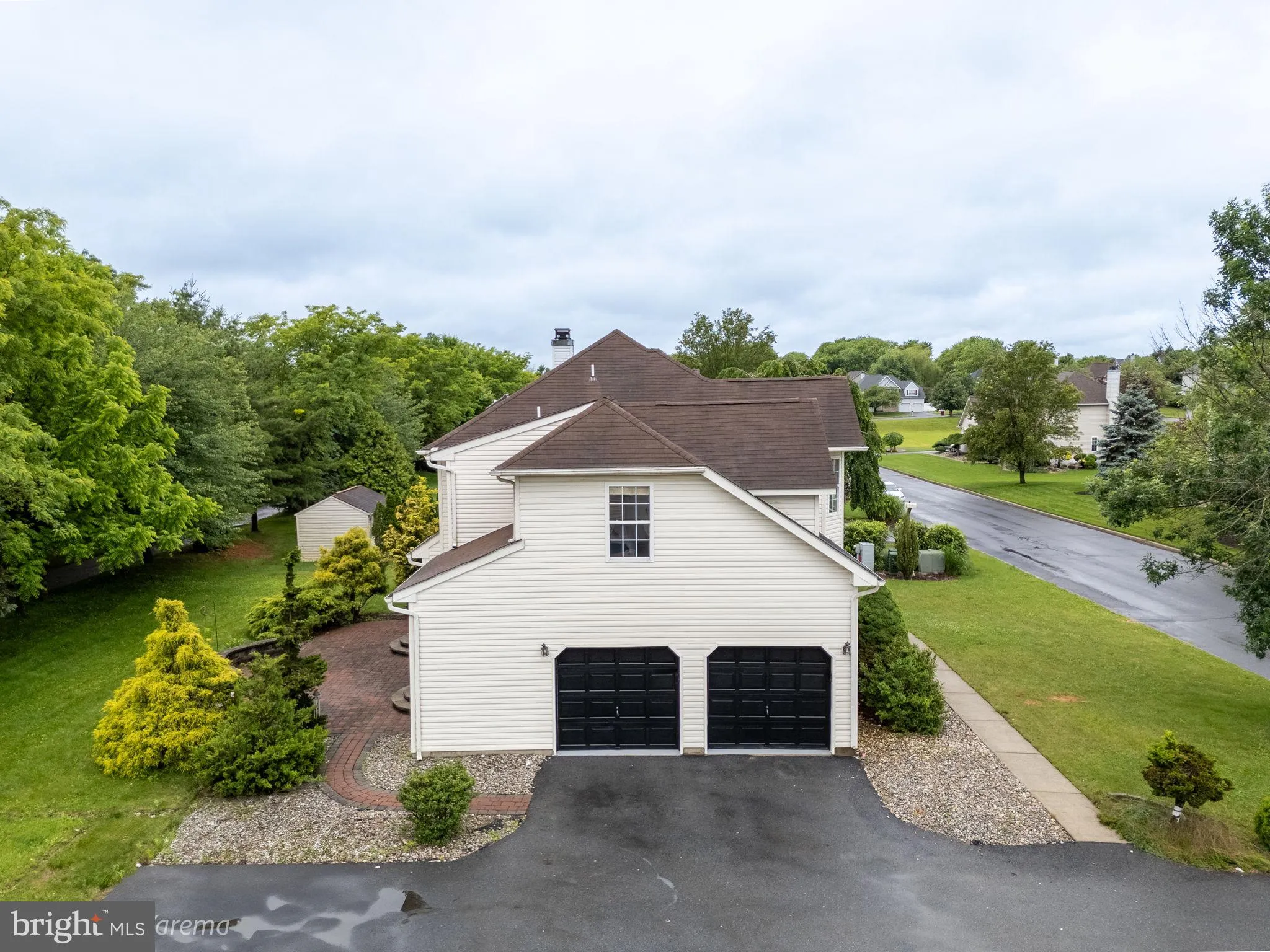 Easton, Pennsylvania 18040, United States, 4 Bedrooms Bedrooms, ,3 BathroomsBathrooms,Residential,Active,149032