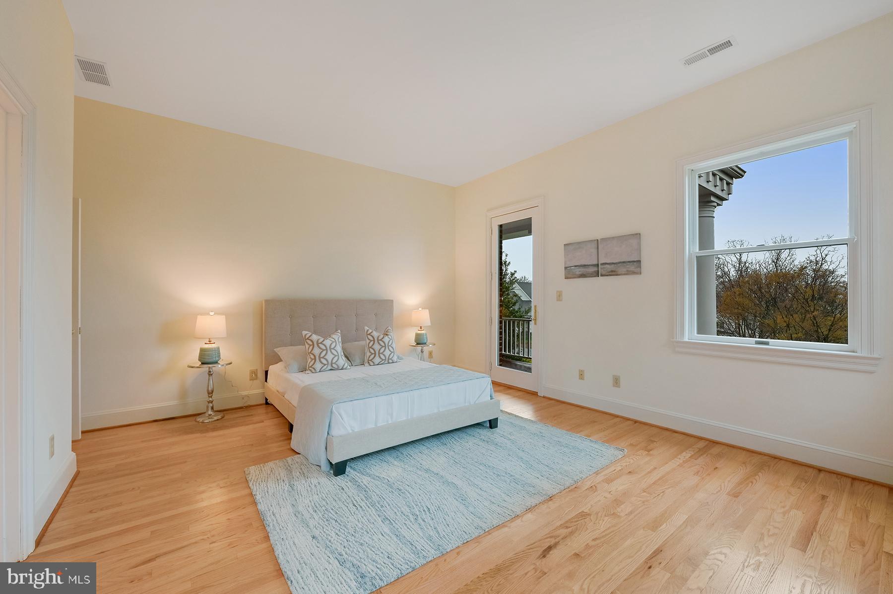 FISHING CREEK FARM - Residential