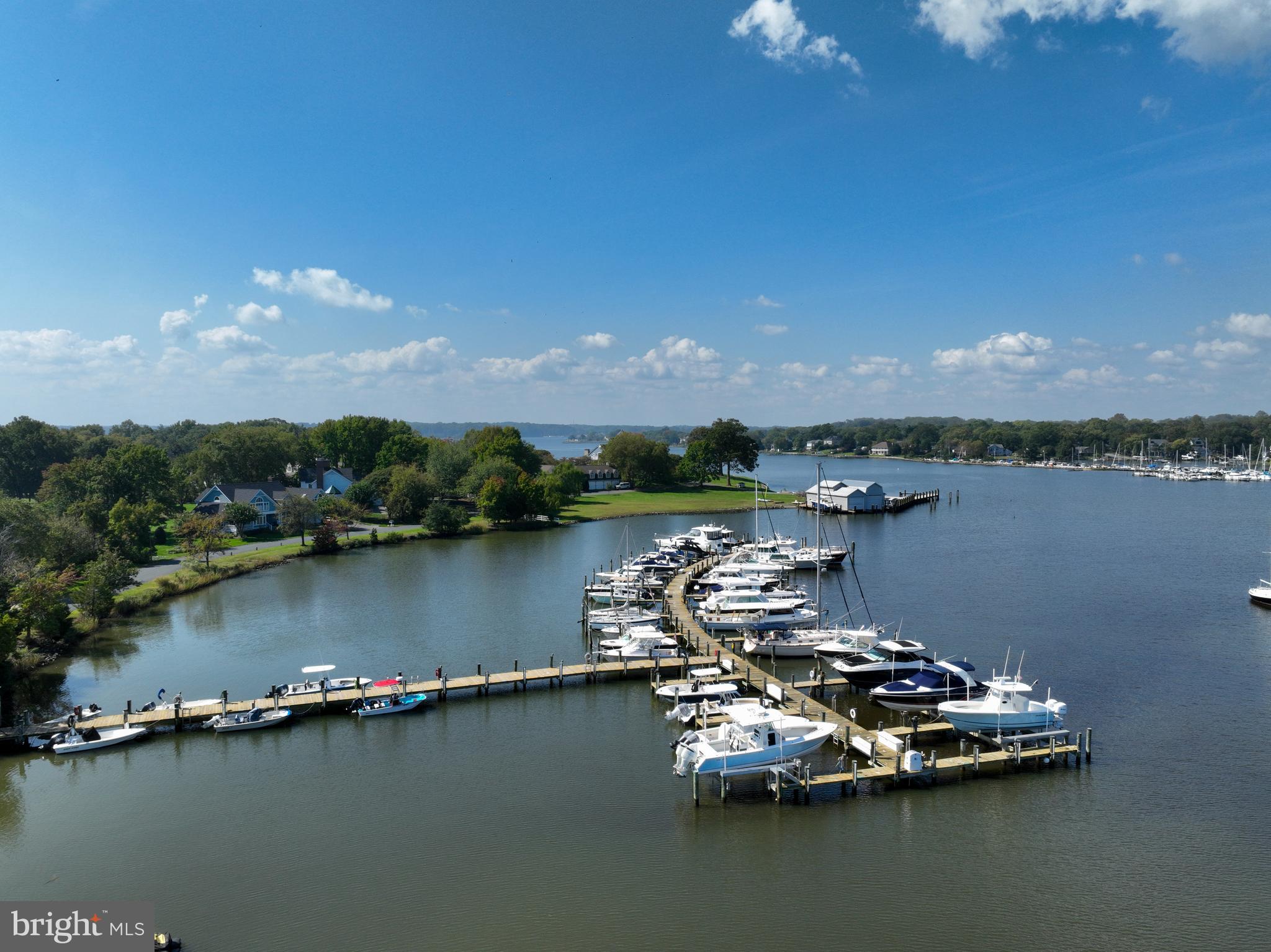 FISHING CREEK FARM - Residential