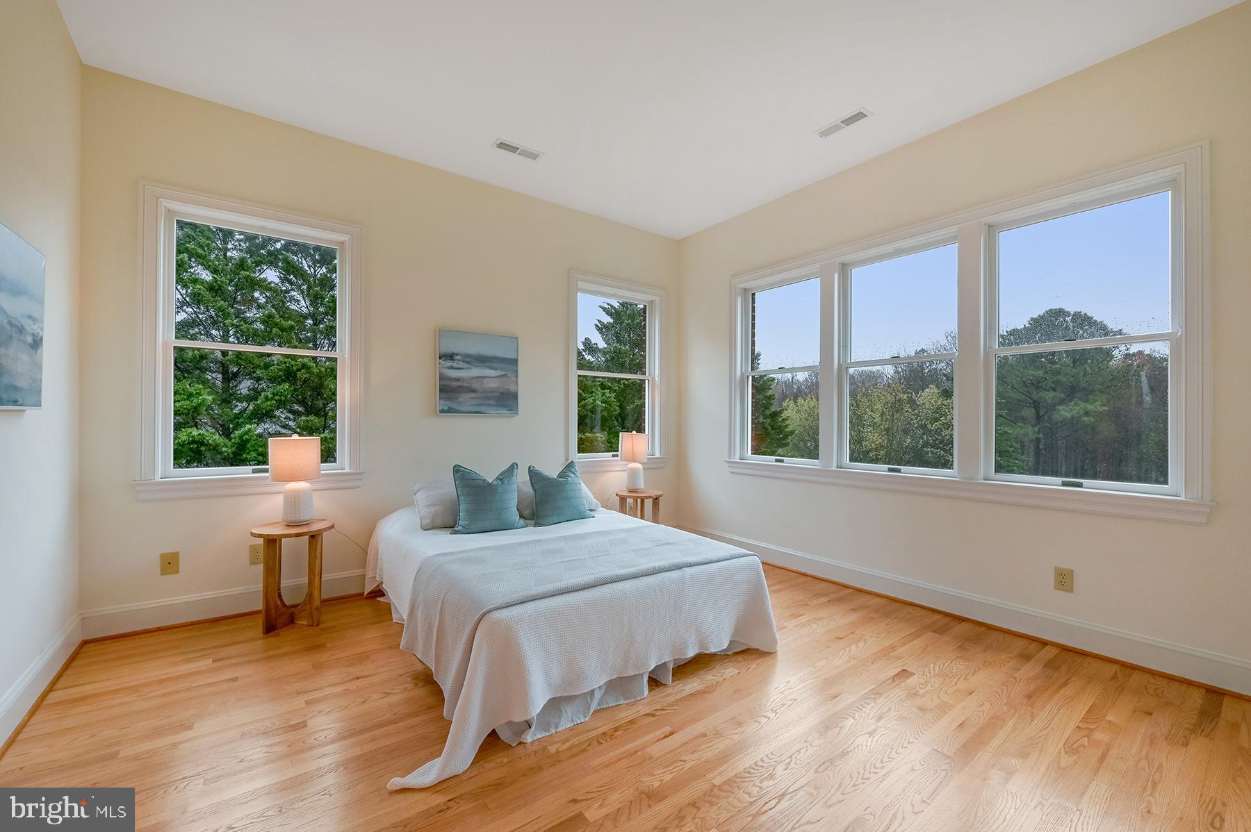 FISHING CREEK FARM - Residential