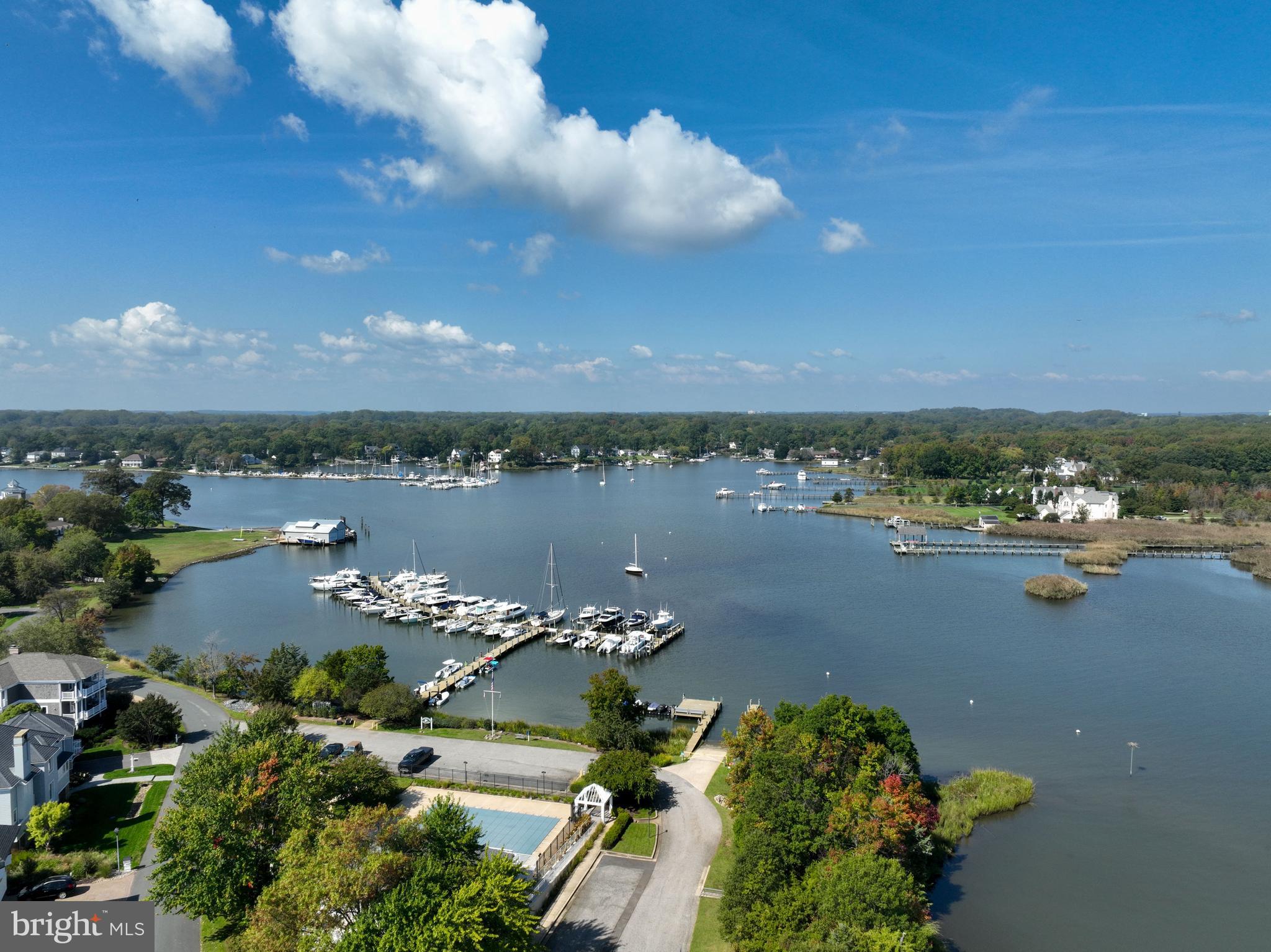 FISHING CREEK FARM - Residential