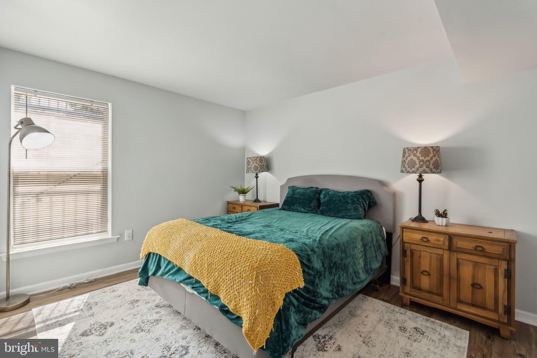 STAFFORD LAKES VILLAGE - Residential