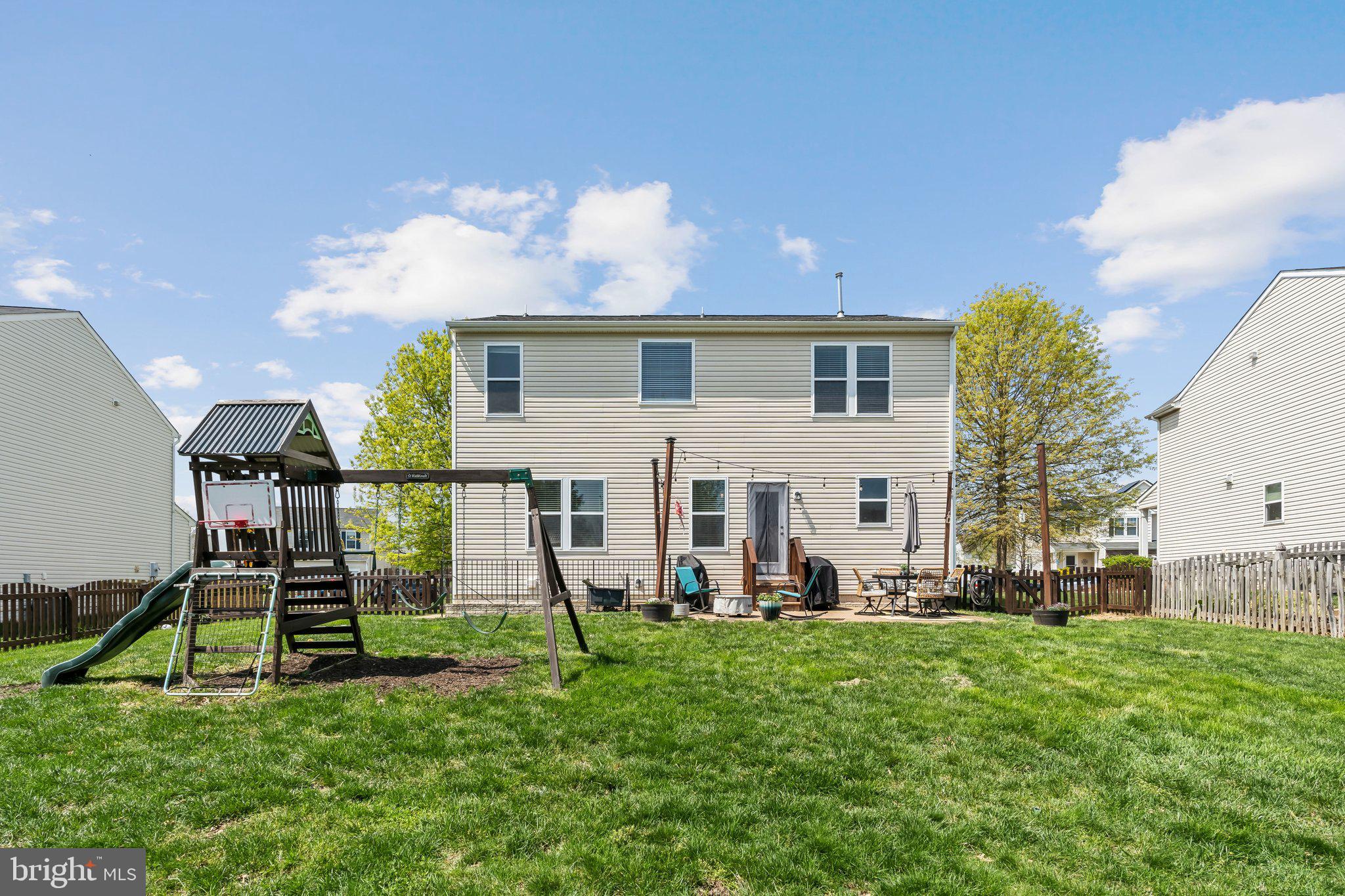 STAFFORD LAKES VILLAGE - Residential