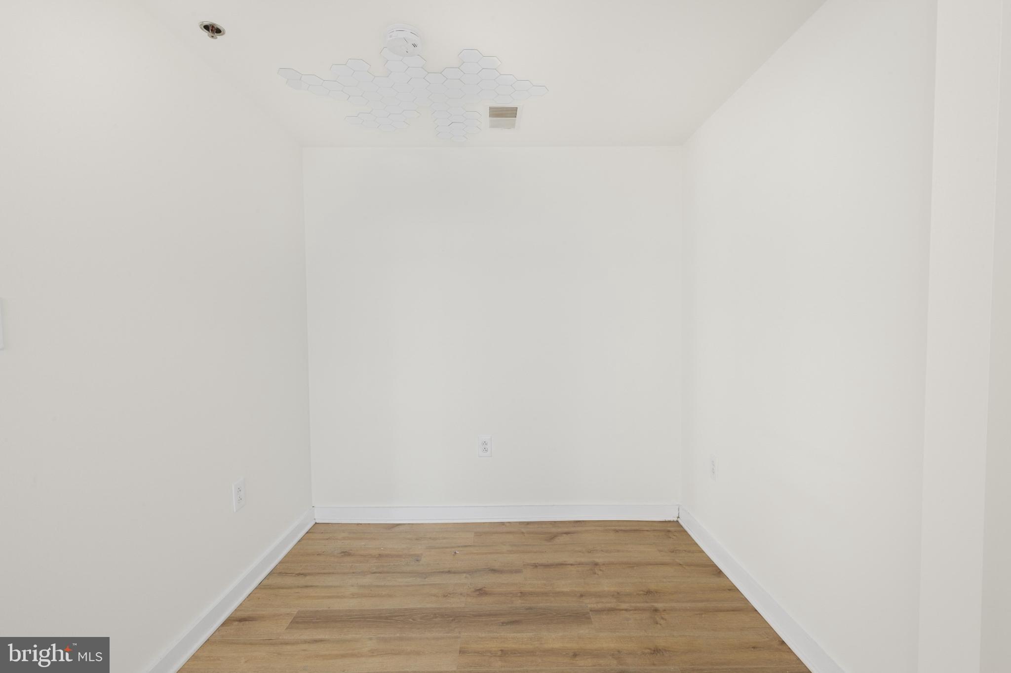 NORTHERN LIBERTIES - Residential Lease