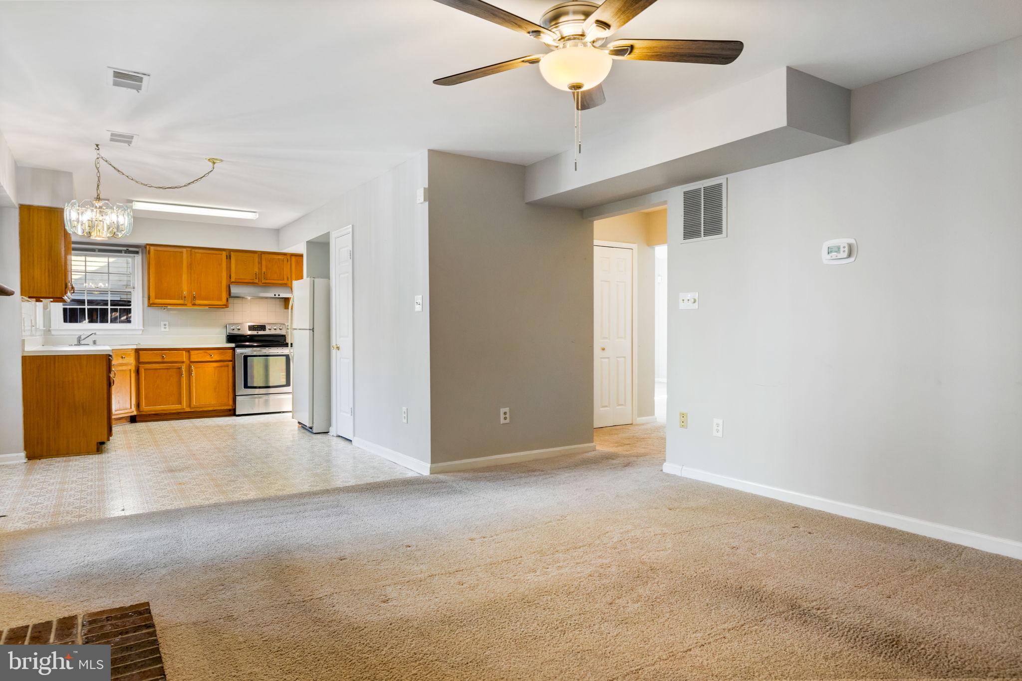 WOODLAND VILLAGE - Residential