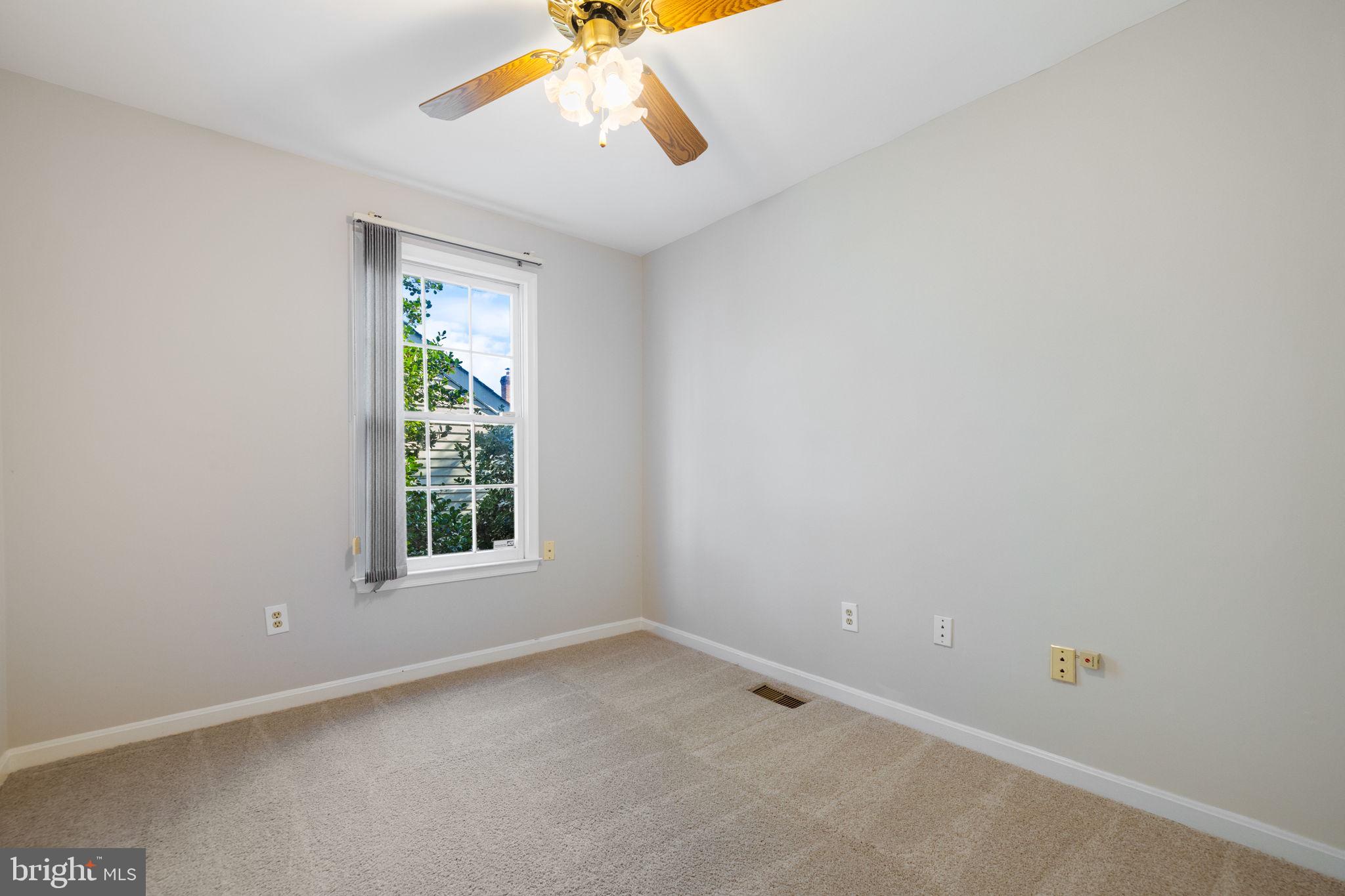 WOODLAND VILLAGE - Residential