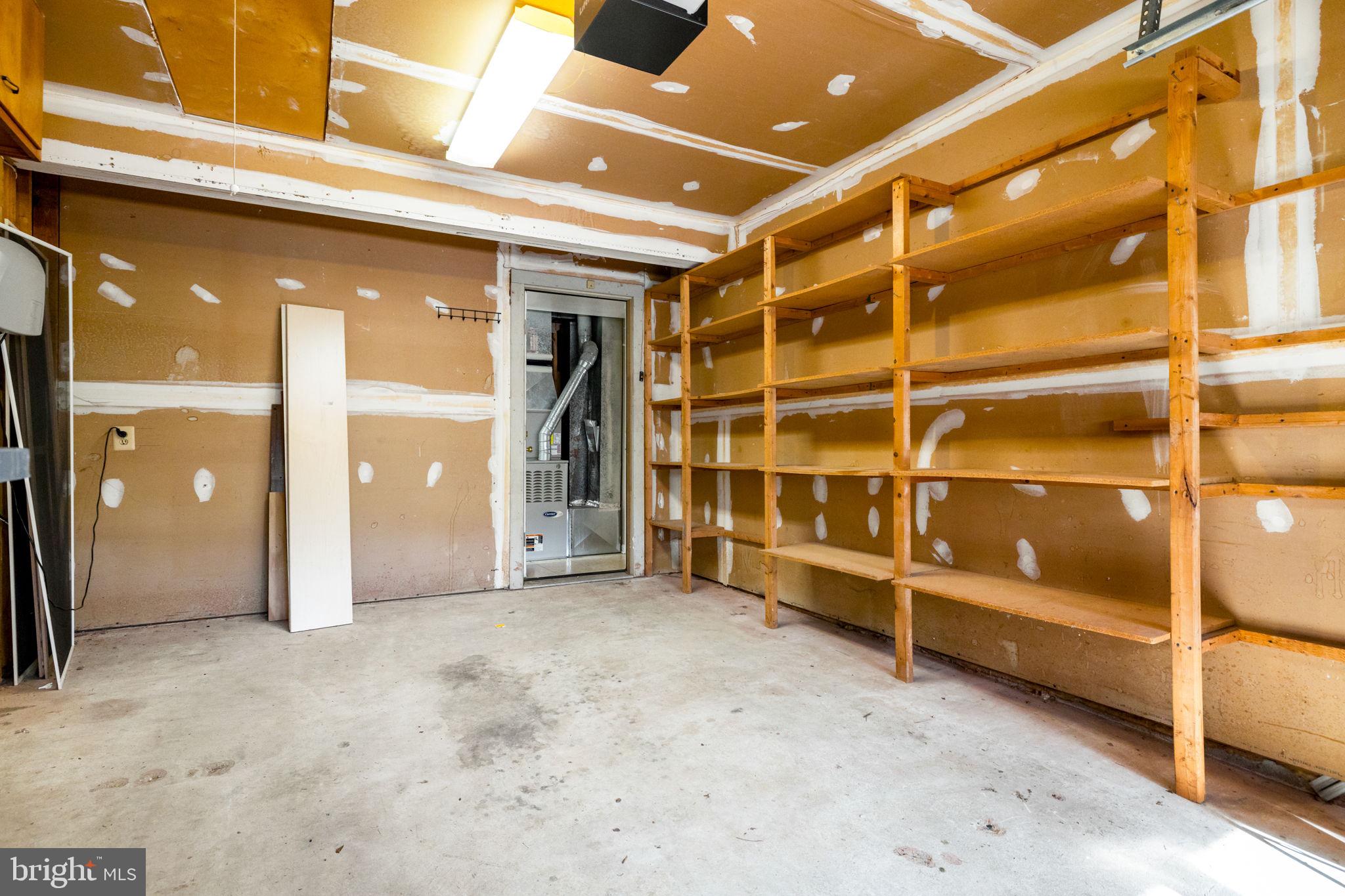 WOODLAND VILLAGE - Residential