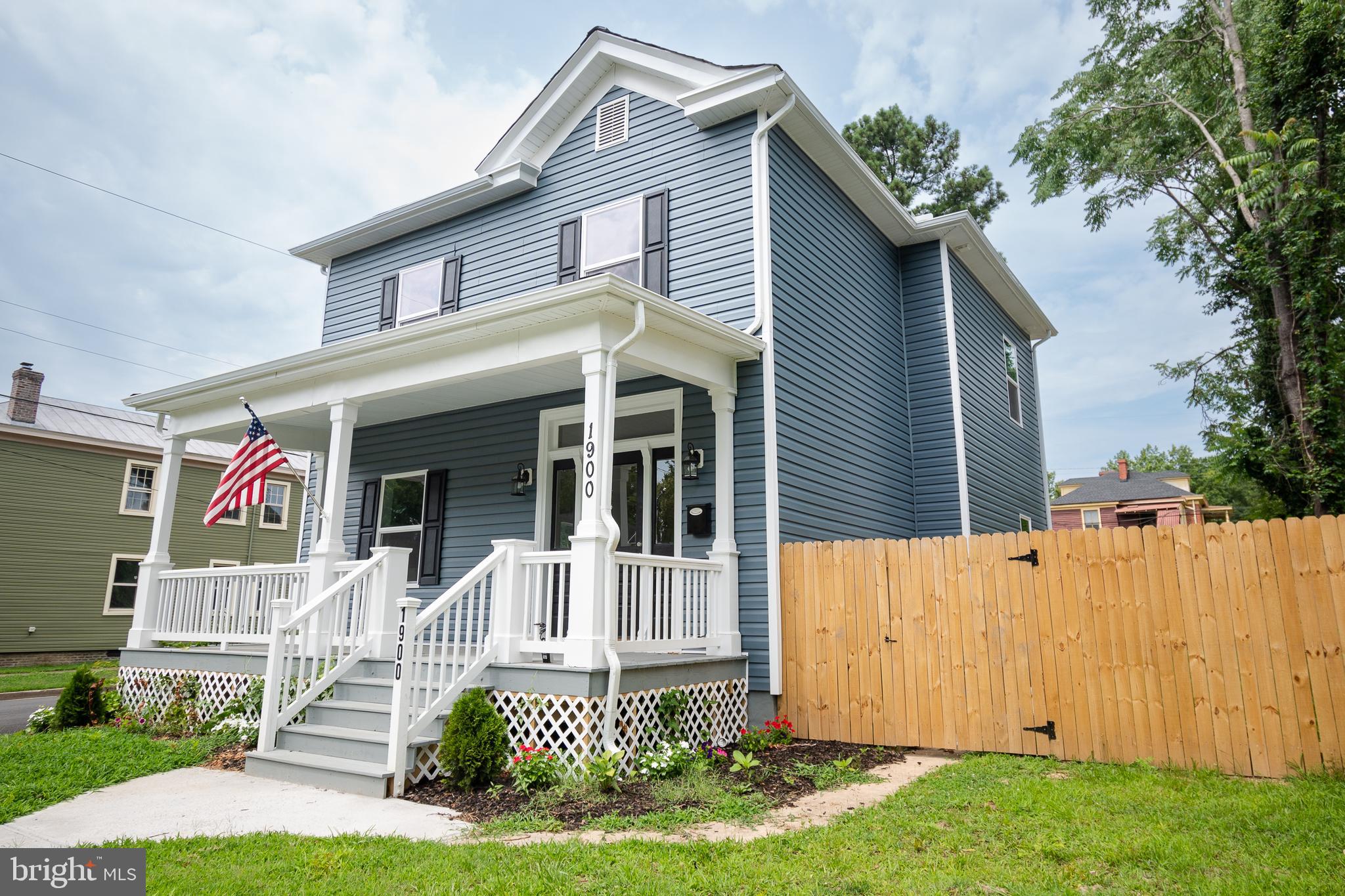 CHESTNUT HILLS - Residential