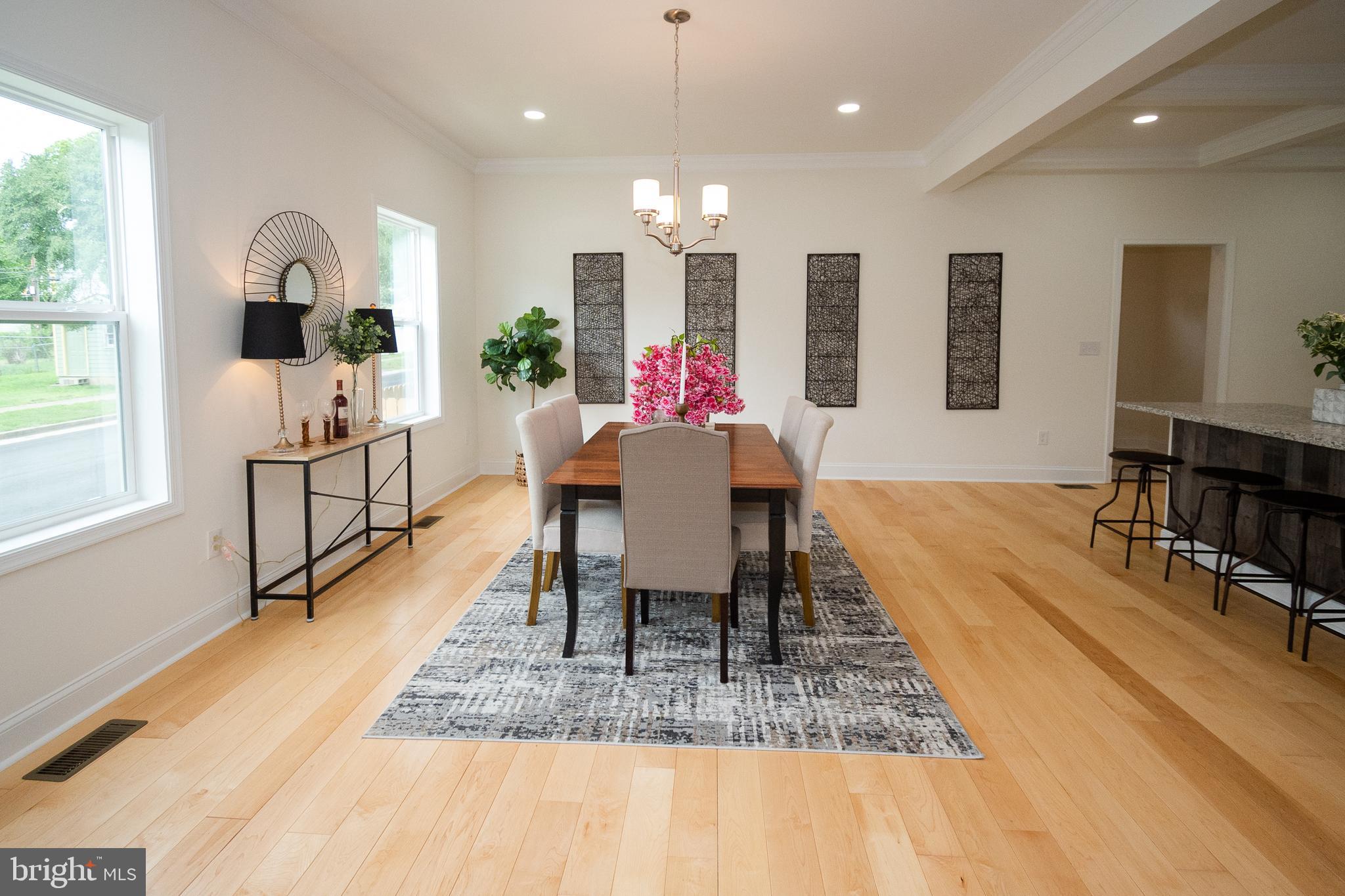 CHESTNUT HILLS - Residential