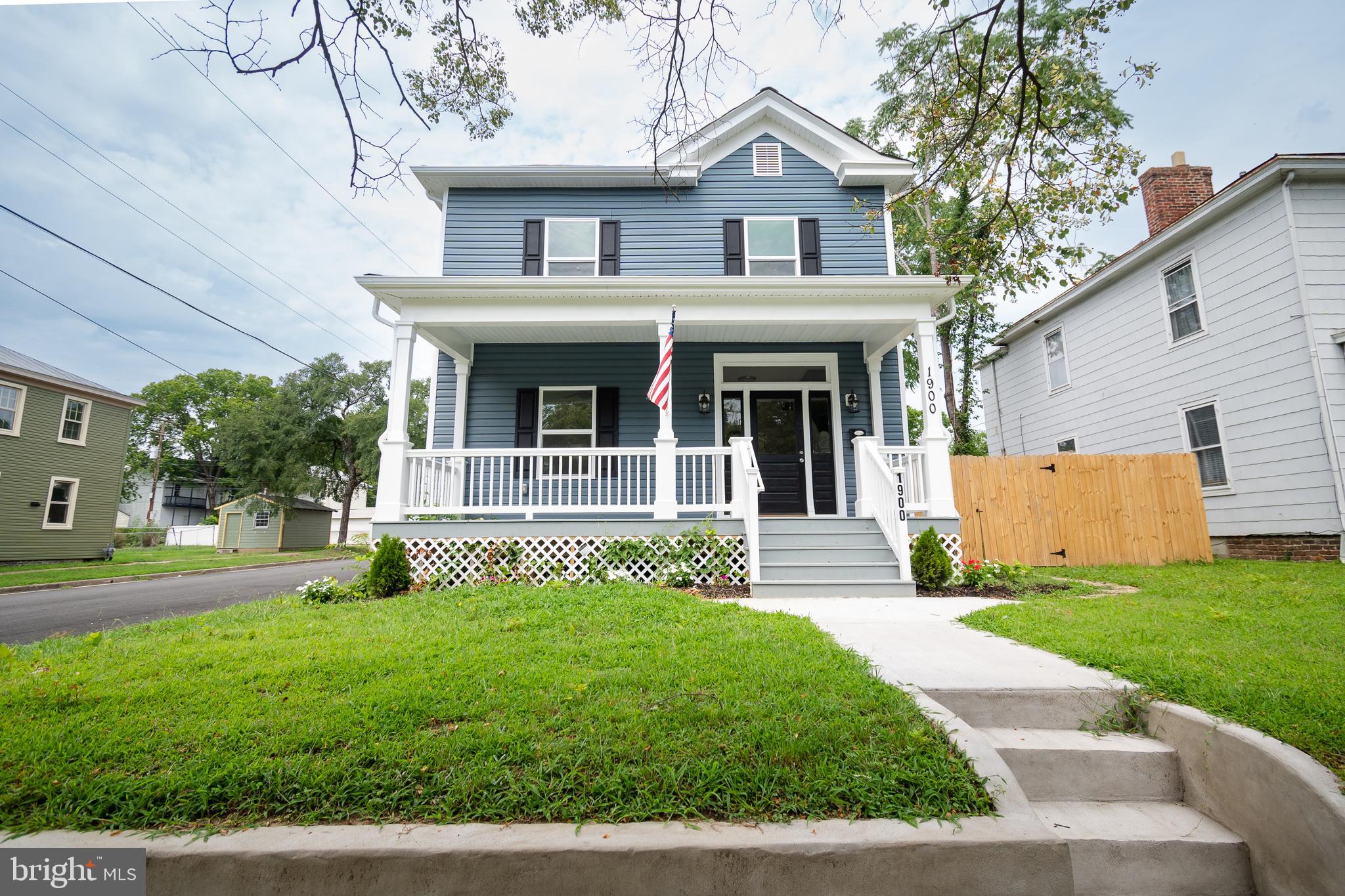 CHESTNUT HILLS - Residential